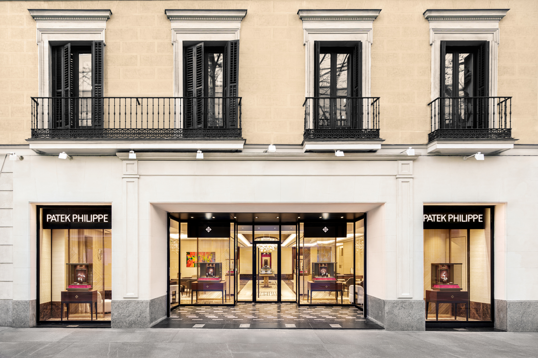 Patek Philippe abre en Madrid un templo de alta relojería