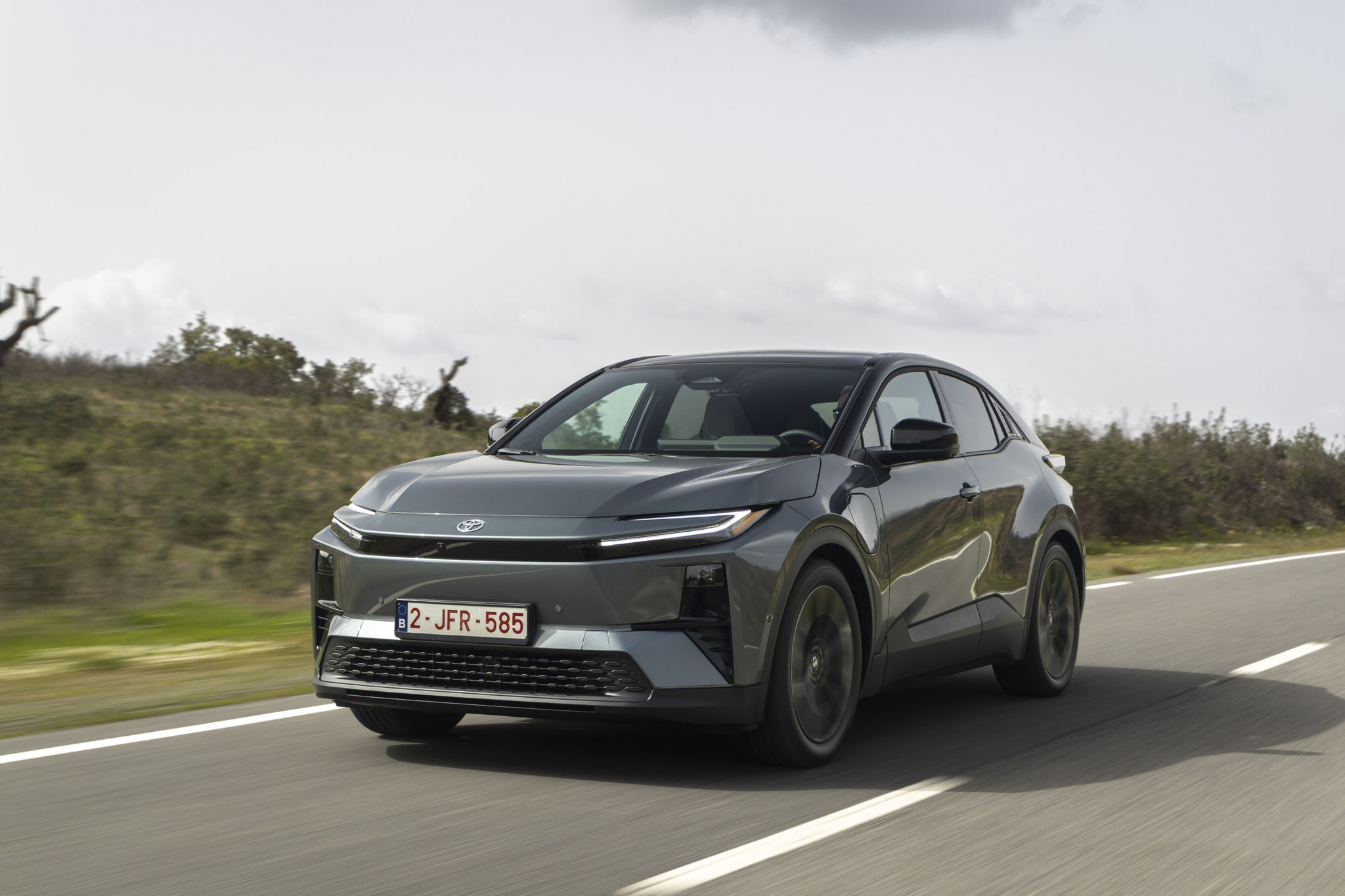 Toyota estira su ventaja en el mercado de coches nuevos
