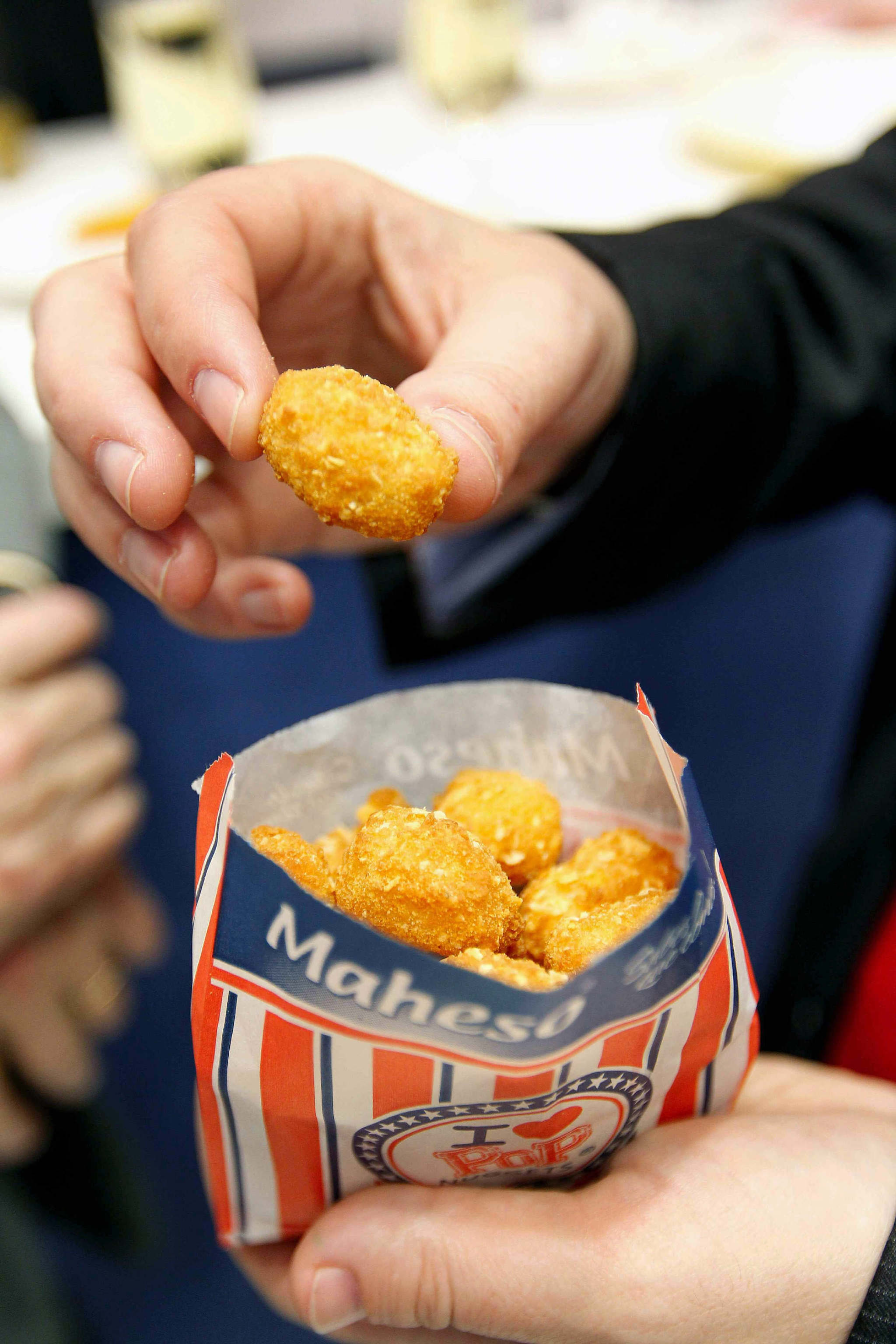 'Snackification': el picoteo sustituye a la comida tradicional y afecta a la industria