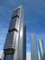 Las 'Big Four' elevan en 1.245 personas sus plantillas en España