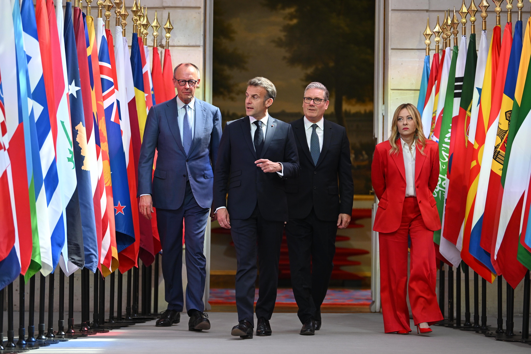 Doce países comprometen medios militares para desbloquear Ormuz definitivamente