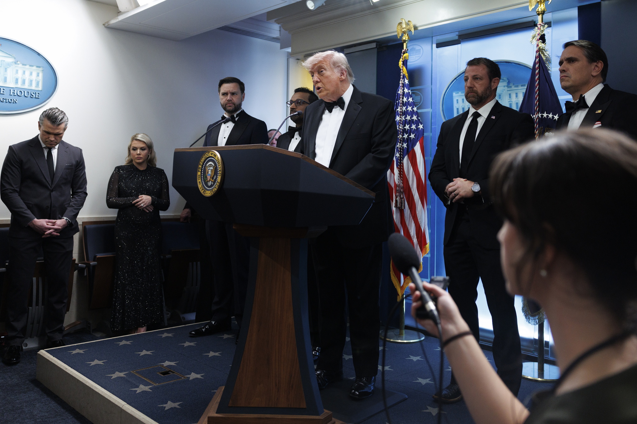 Trump, evacuado ileso de la cena de corresponsales de la Casa Blanca tras un tiroteo