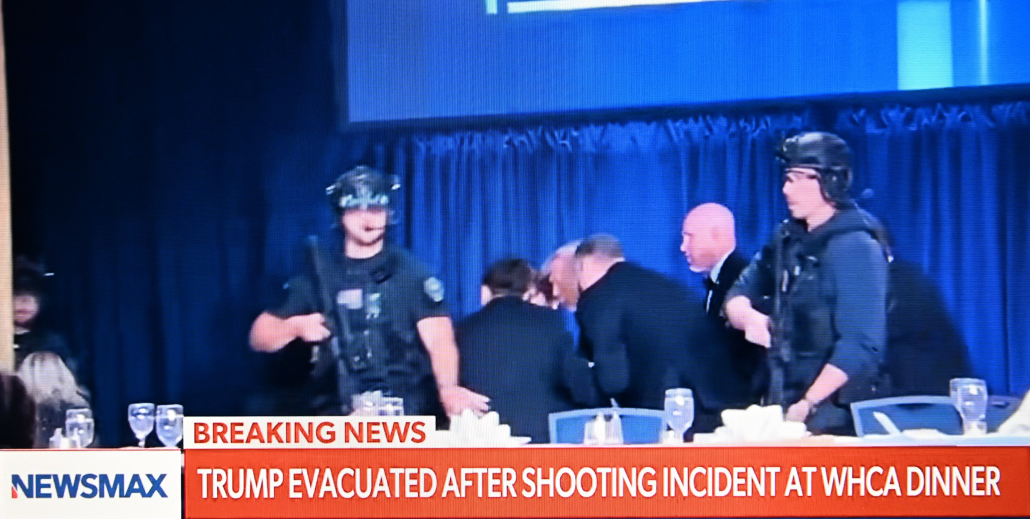 Cómo los ‘empresarios del conflicto’ están inflamando la violencia política en Estados Unidos