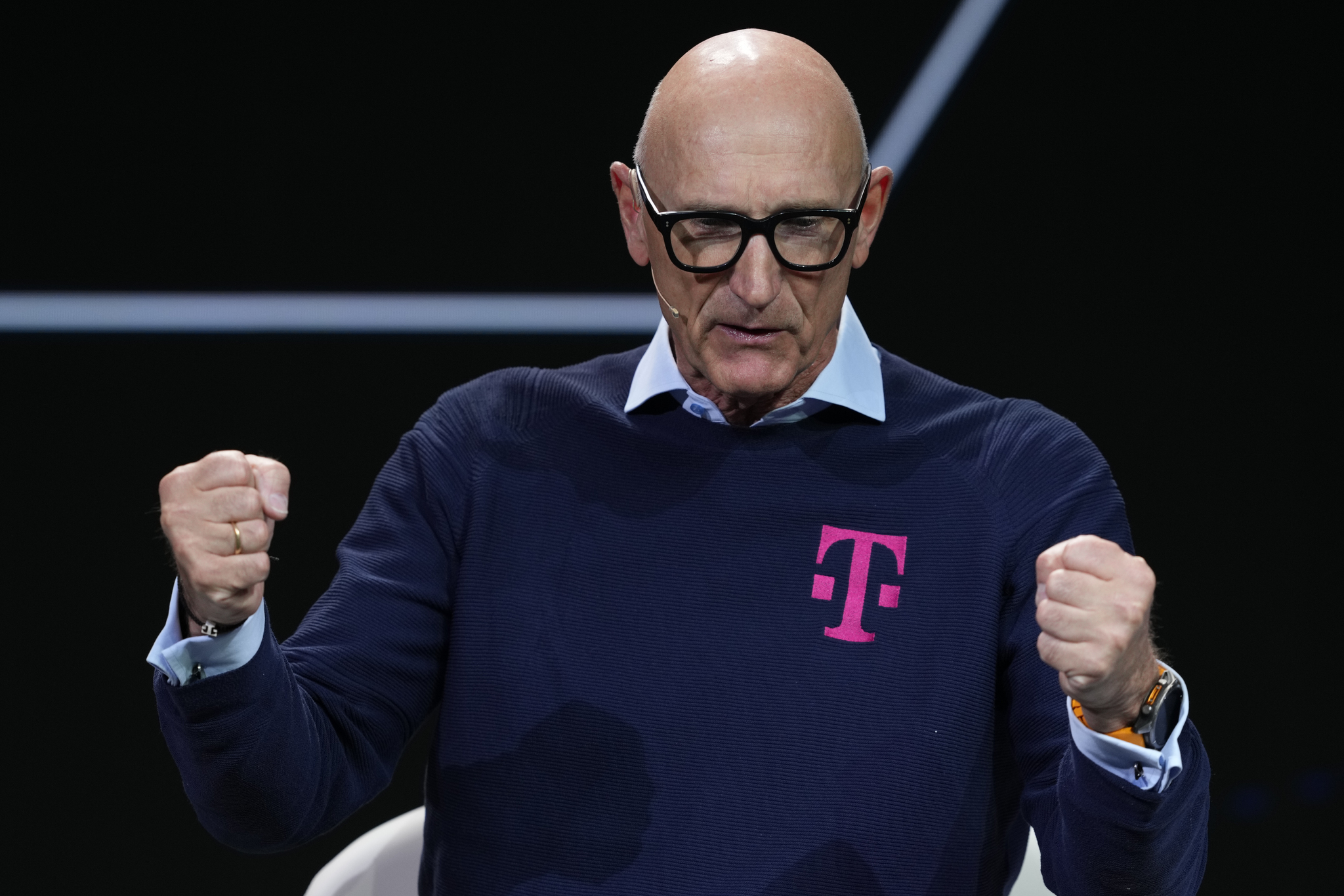 Deutsche Telekom y T-Mobile: tres obstáculos para la ¿mayor fusión de la historia?