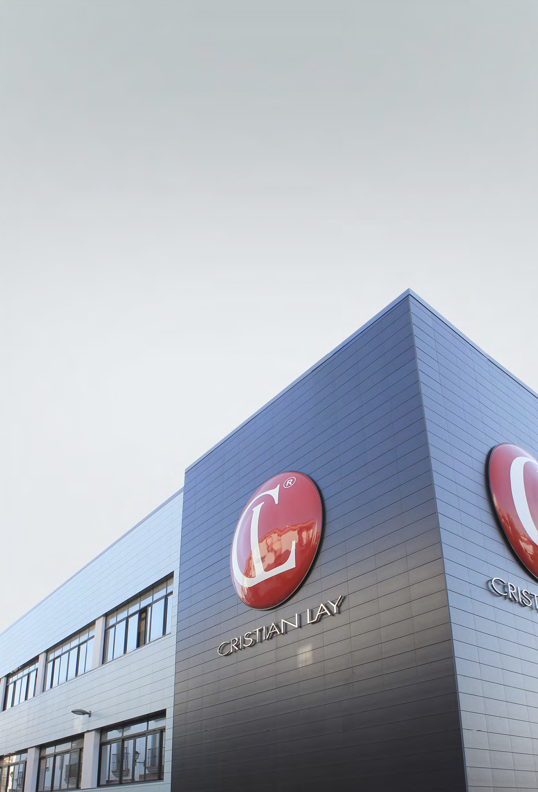 El grupo CL oferta 39 millones para hacerse con la concursada Papresa