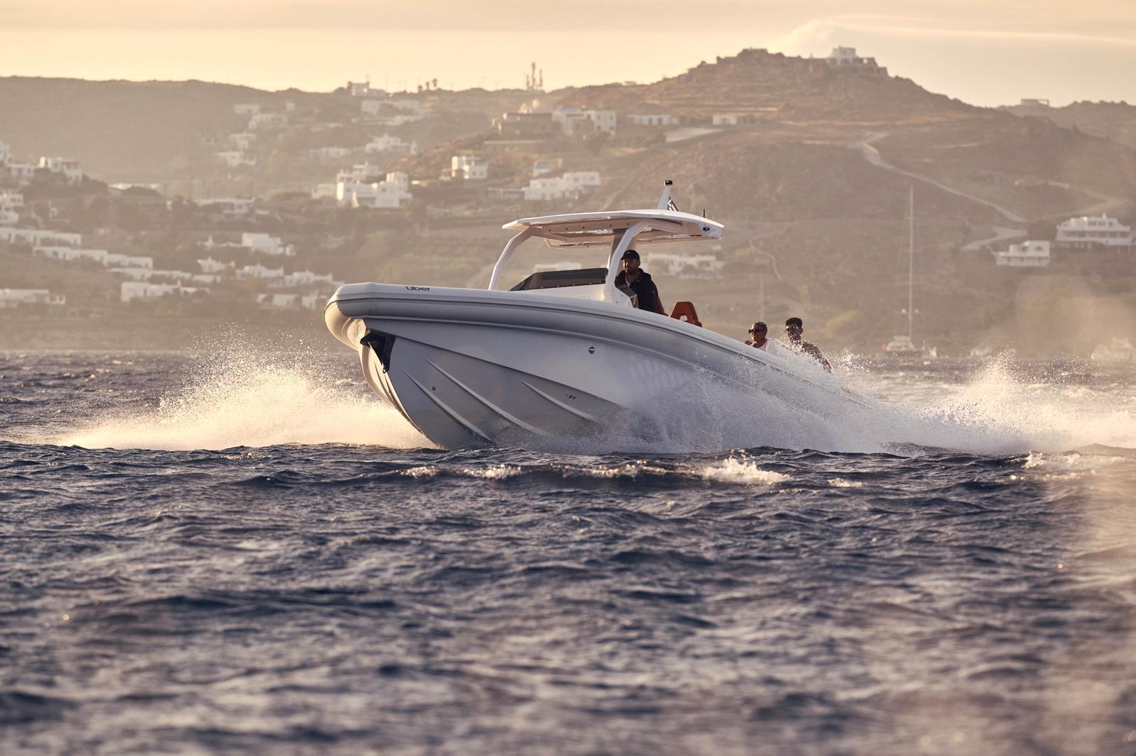 Uber lanza su servicio de alquiler de barcos en la costa mediterránea
