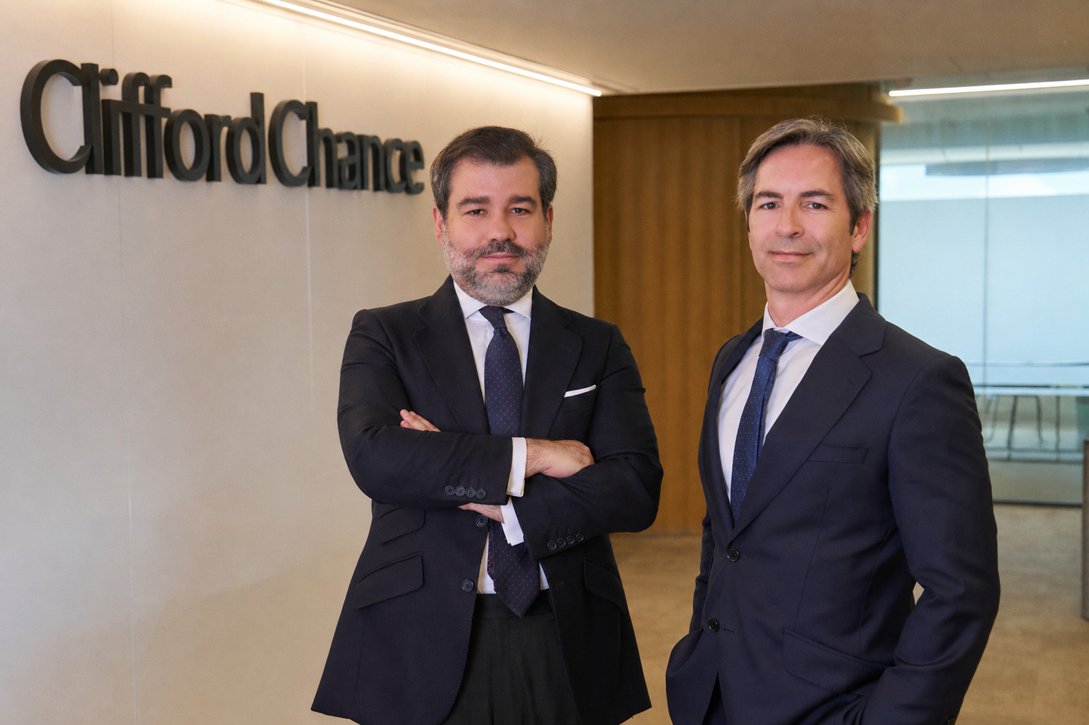 Clifford Chance promociona a Leonardo Fernández y Pablo Murcia a socios en España