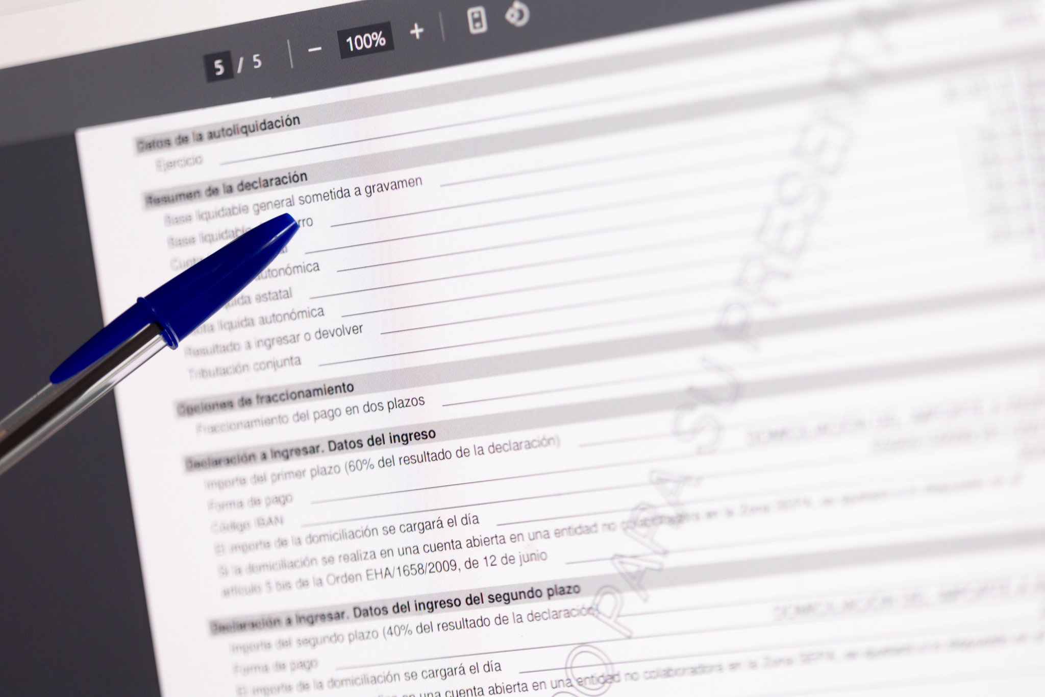 Renta 2025: ¿Cómo cotizan las cuotas del RETA y qué ingresos y gastos pueden deducir los autónomos?