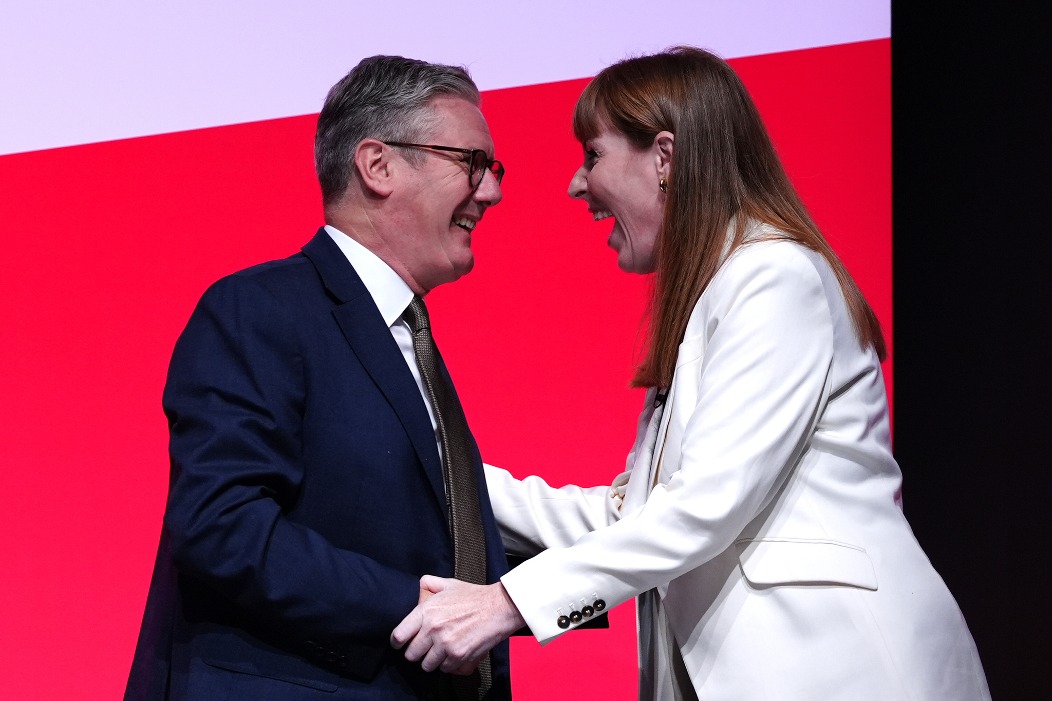 Keir Starmer afronta las elecciones del 7 de mayo como un plebiscito para su continuidad