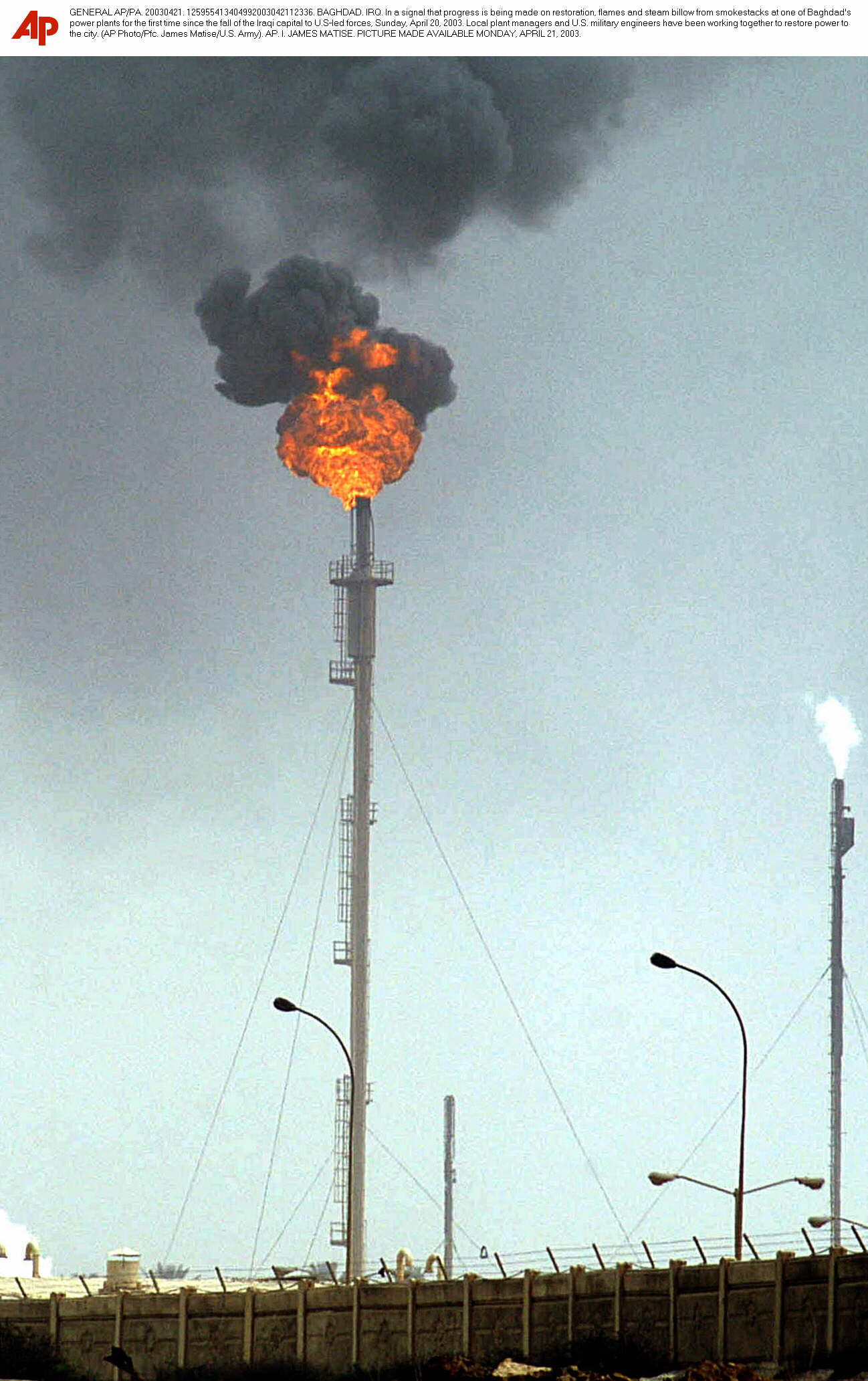 Cada año se desperdicia más del doble del gas atrapado en el estrecho de Ormuz, dice la AIE