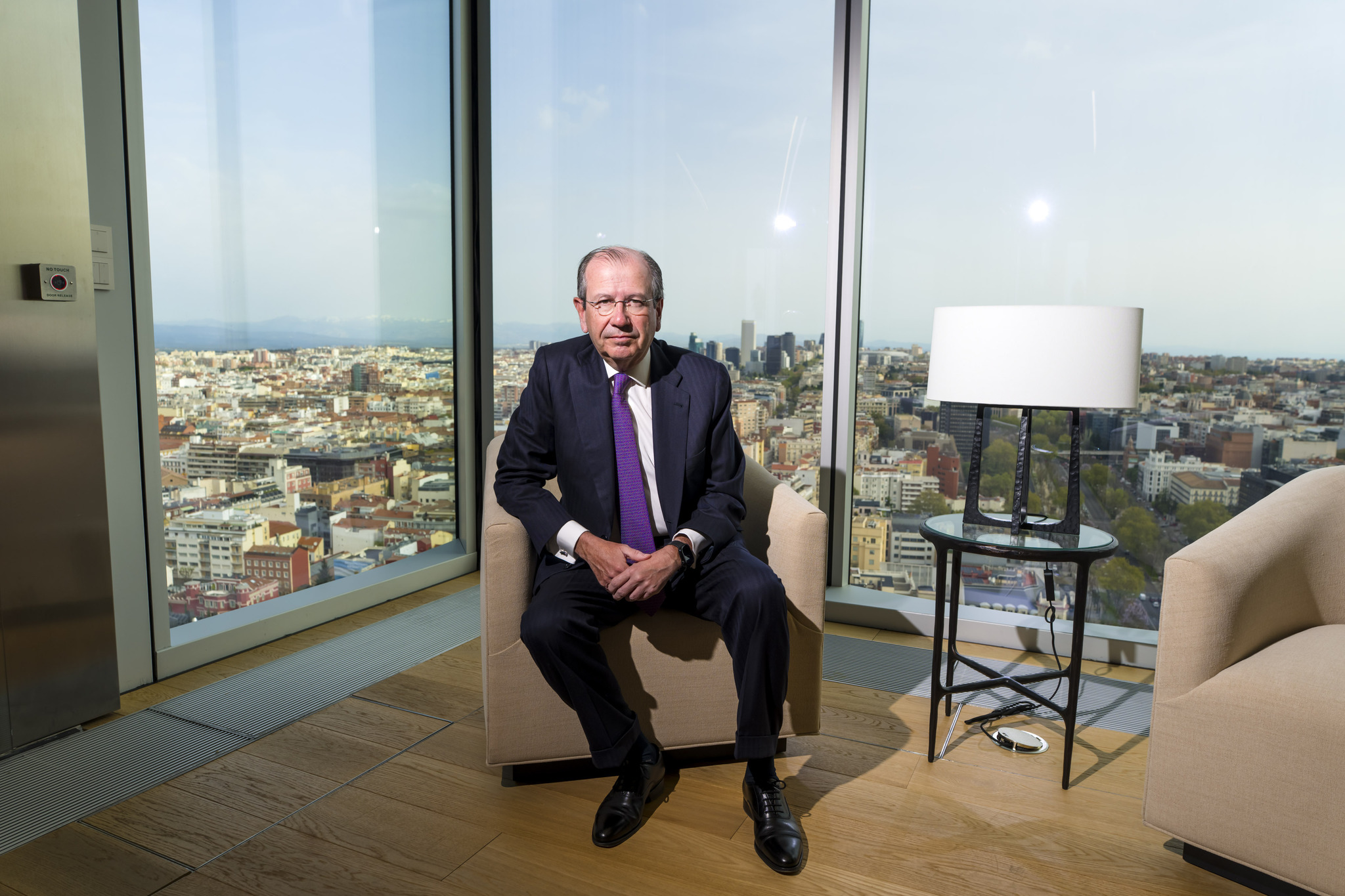 Fernando Vives se mantiene como presidente ejecutivo de Garrigues hasta 2032
