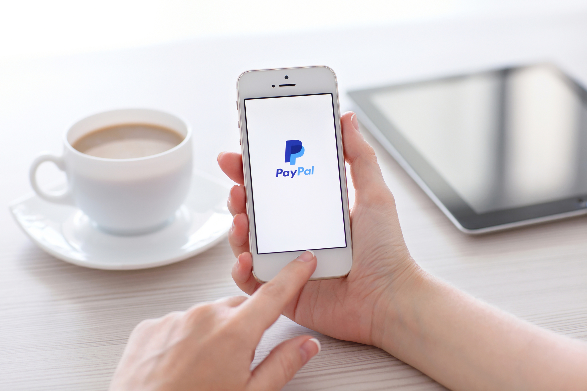 PayPal busca responsable en España tras la salida de Beatriz Giménez