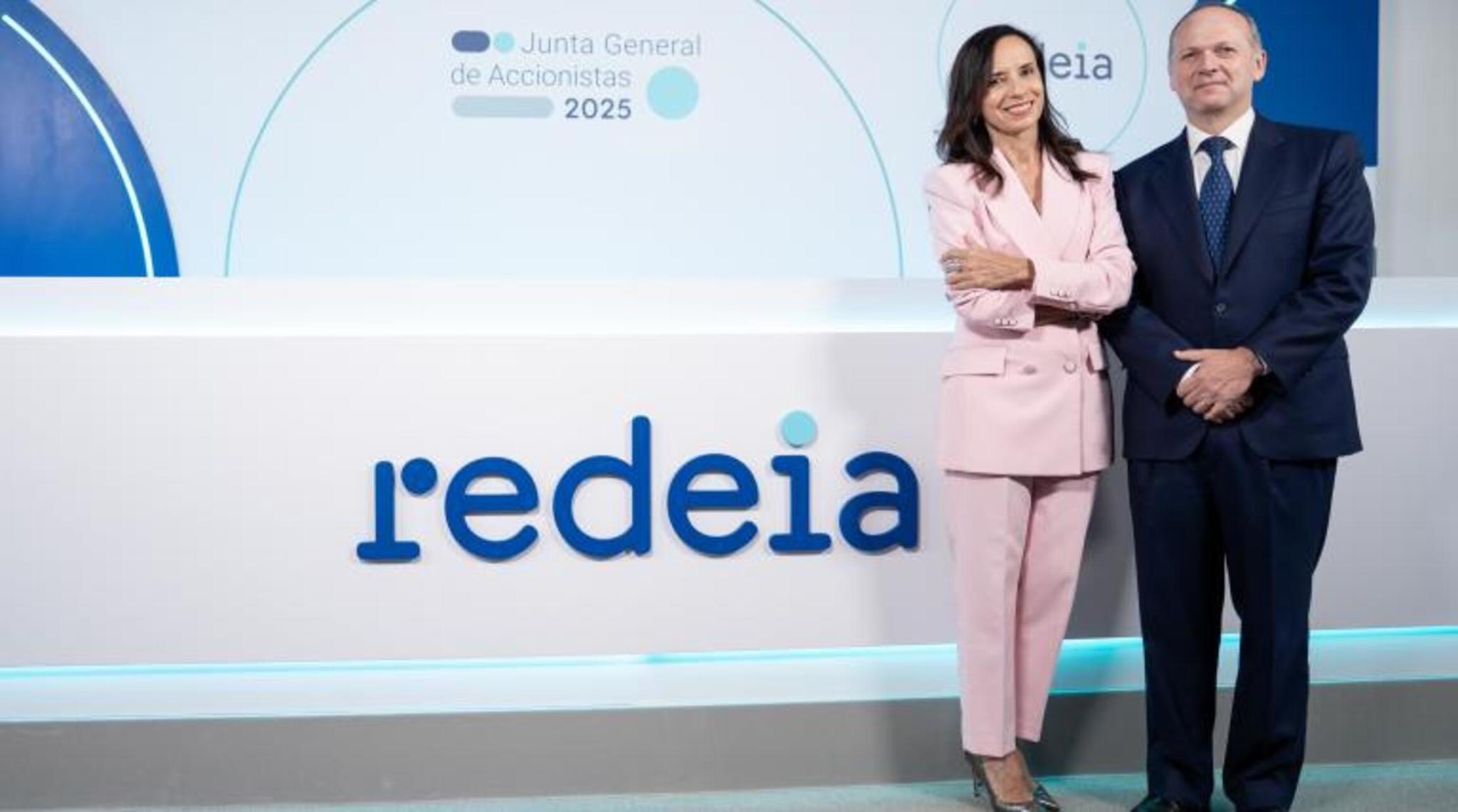Red Eléctrica contrataca en la batalla del apagón y acusa a la CNMC de 