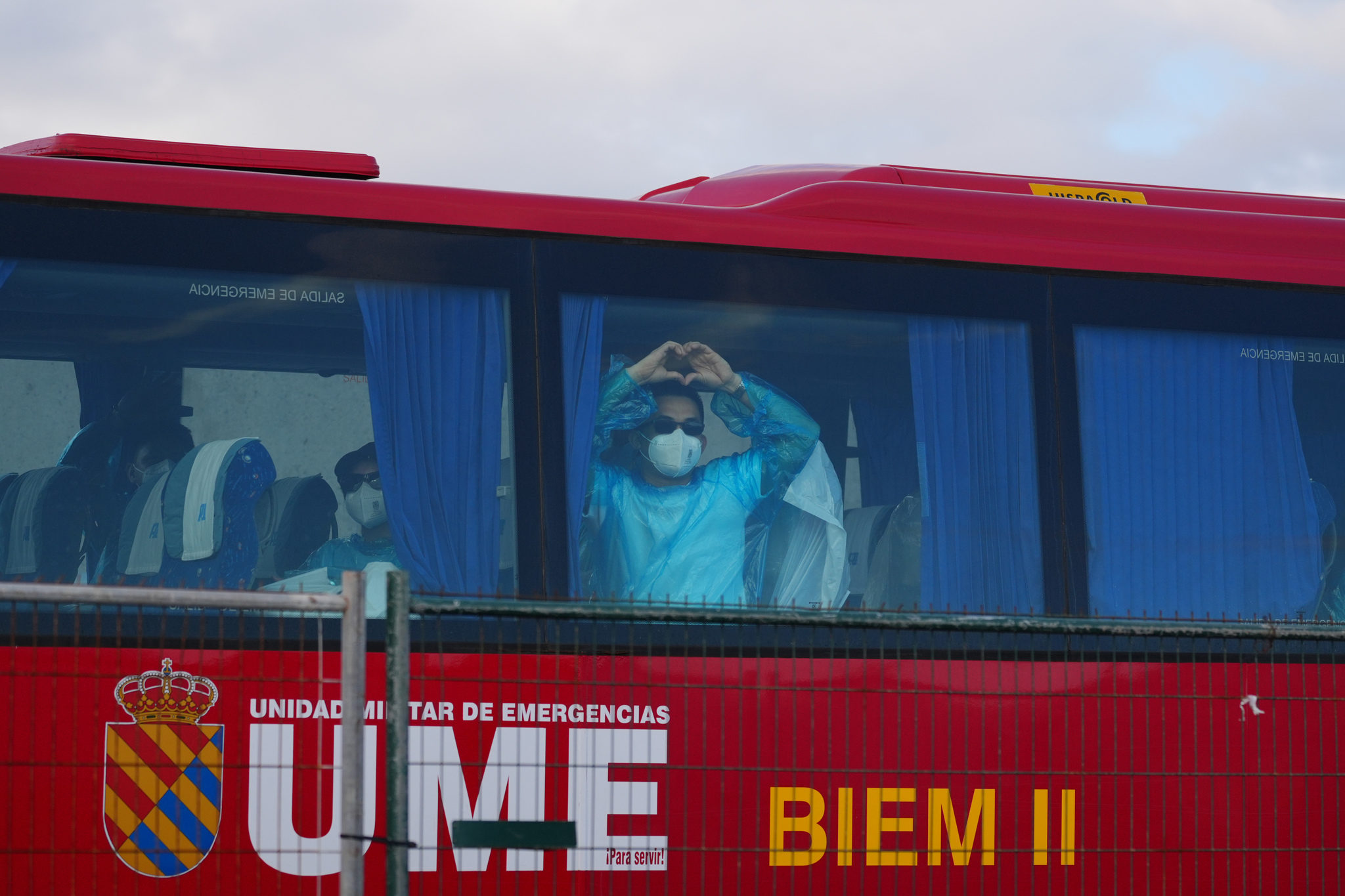 El paciente español con hantavirus sigue estable: la cuarentena estricta durará al menos 28 días