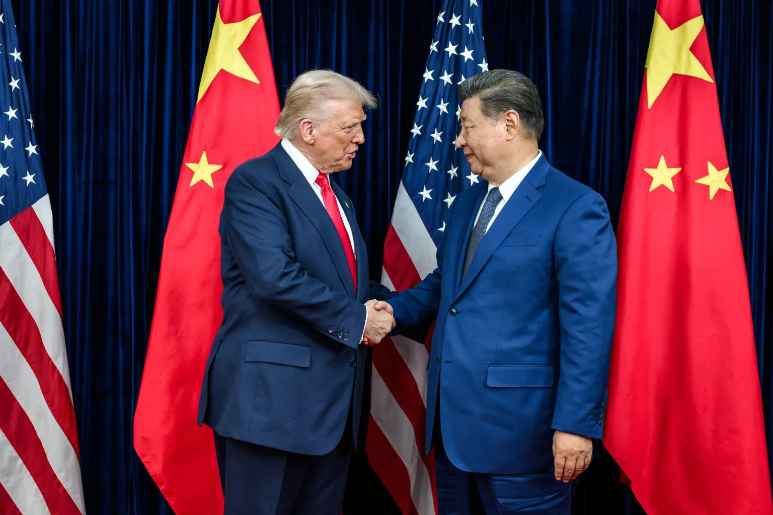 El plan de Donald Trump para discutir con Xi Jinping la venta de armas a Taiwán inquieta a sus aliados asiáticos