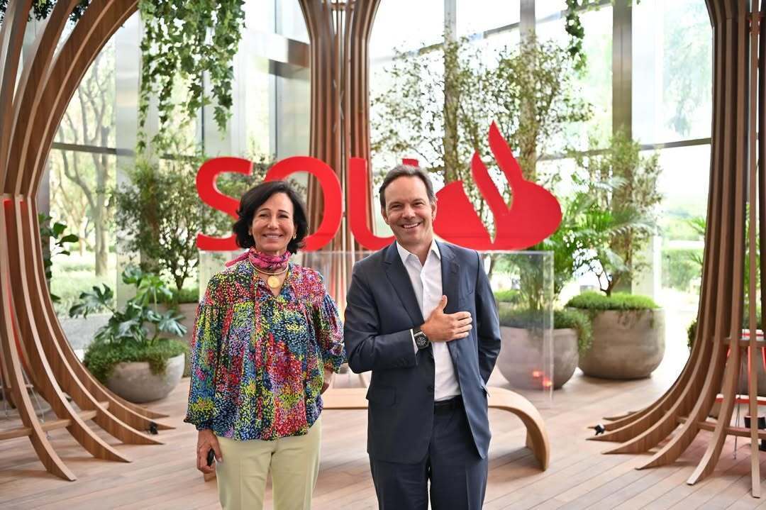 Santander pagará 54 millones a la alta dirección de Webster