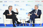 José Manuel Albesa (Puig): "Las conversaciones con Estée Lauder siguen y aún no hay acuerdo"