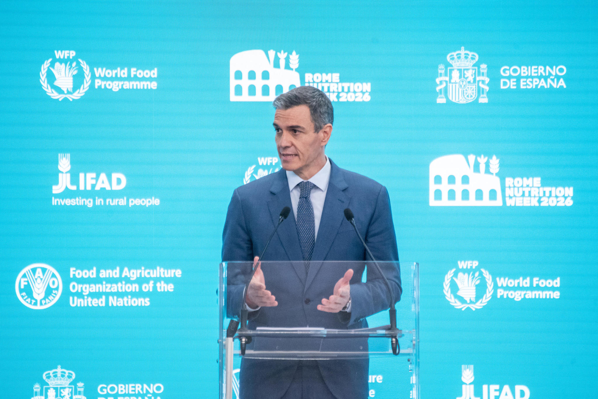 ¿Qué le puede decir Sánchez a León XIV?
