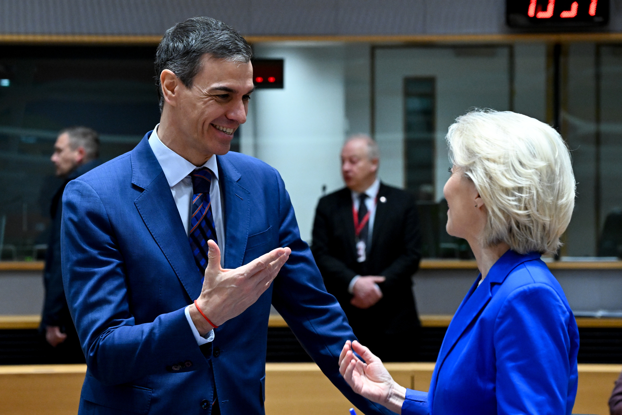 España avala más impuestos europeos para evitar recortes en el presupuesto de la UE
