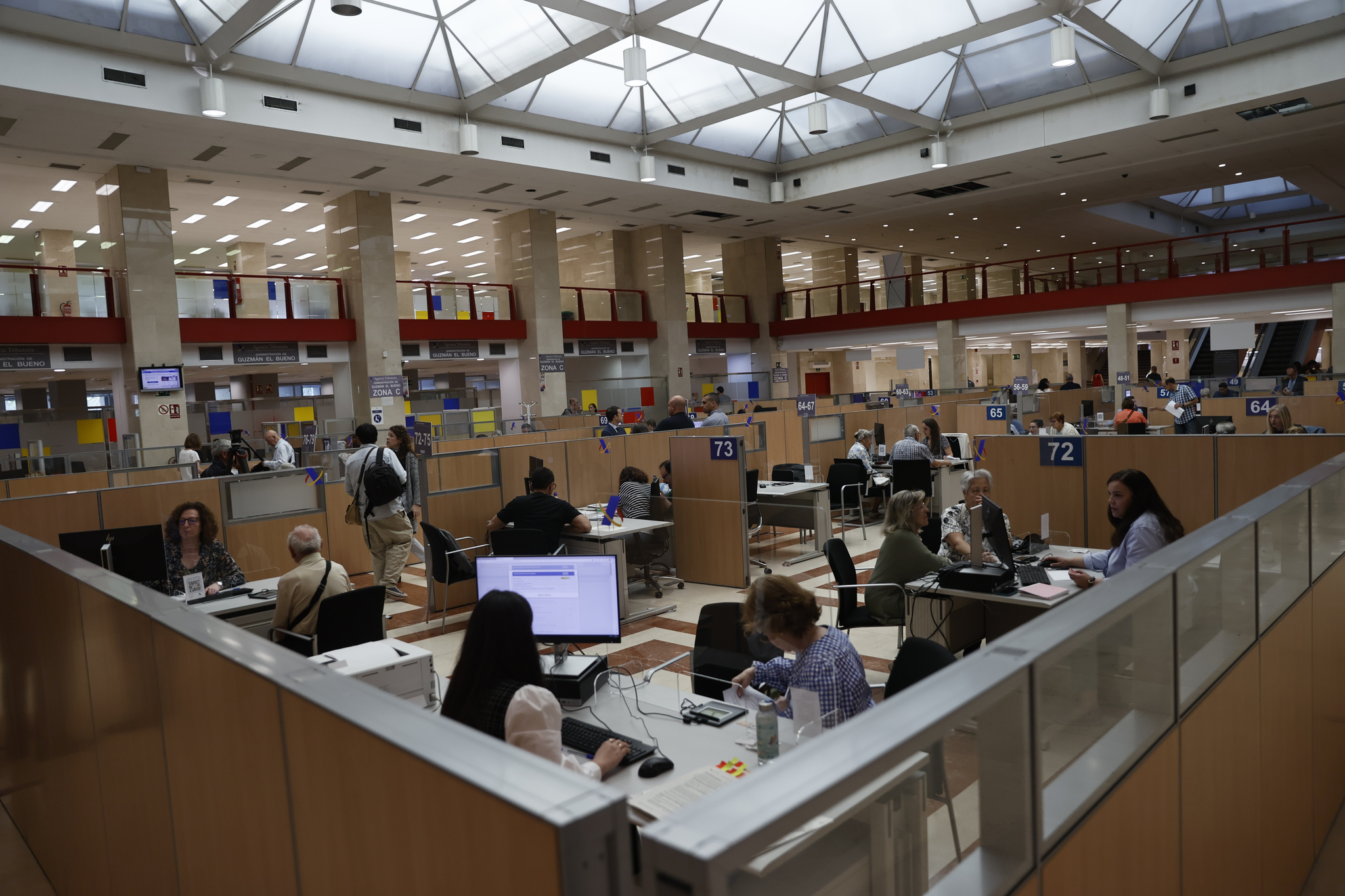 Renta 2025: Mañana ya se puede pedir cita previa para recibir atención presencial en oficinas