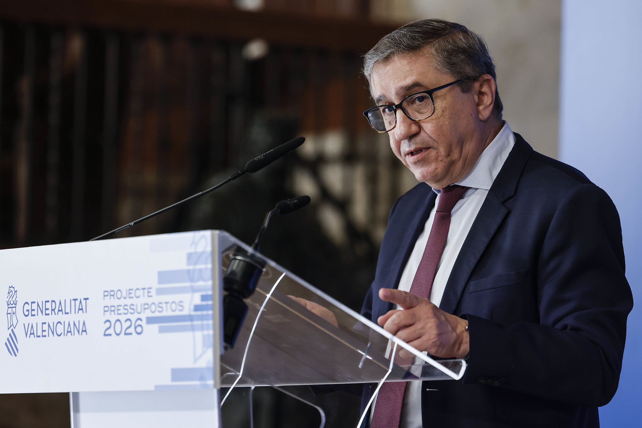 La Comunidad Valenciana baja un punto el impuesto de compraventa de viviendas