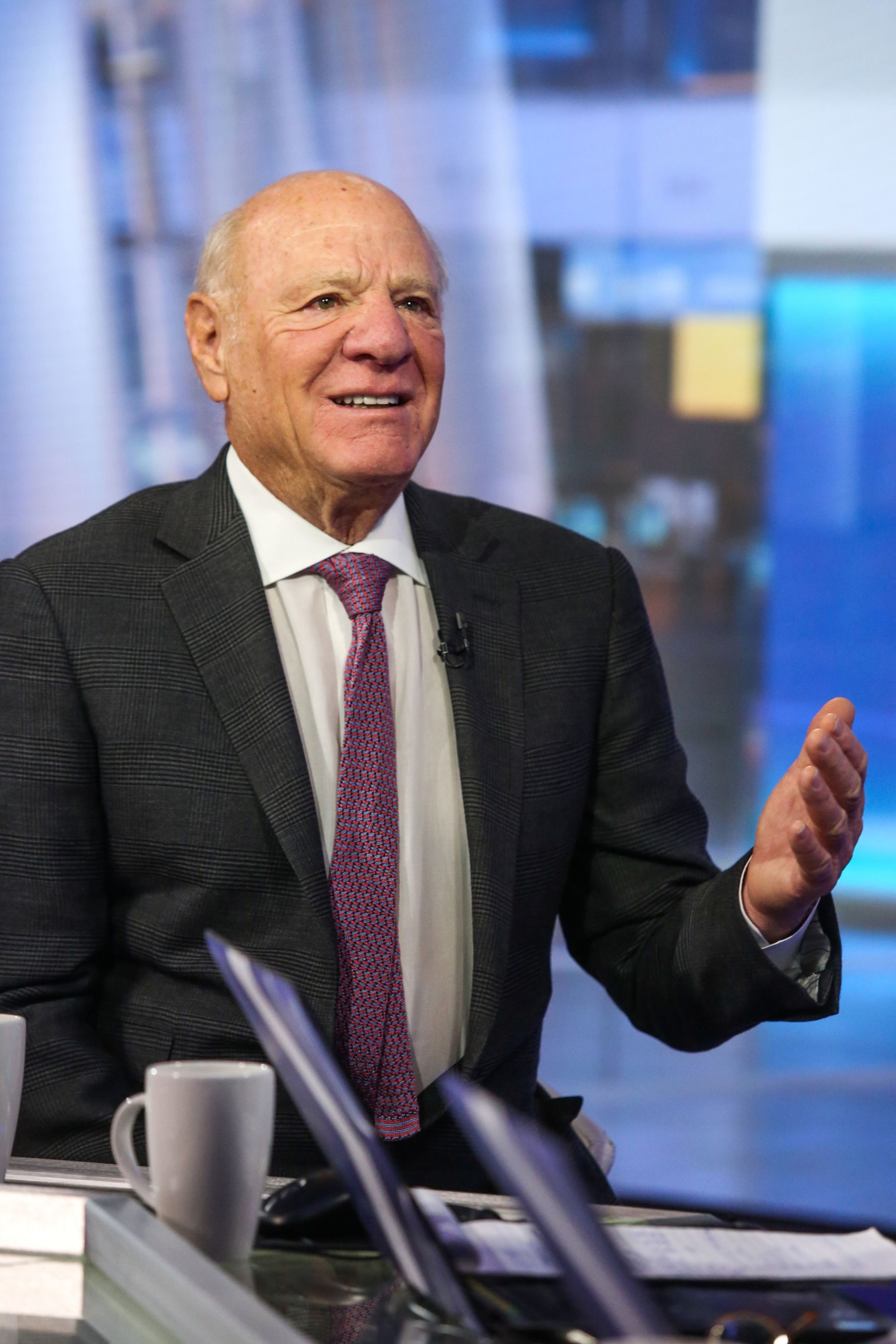 El magnate Barry Diller lanza una opa de 15.500 millones por los casinos MGM Resorts