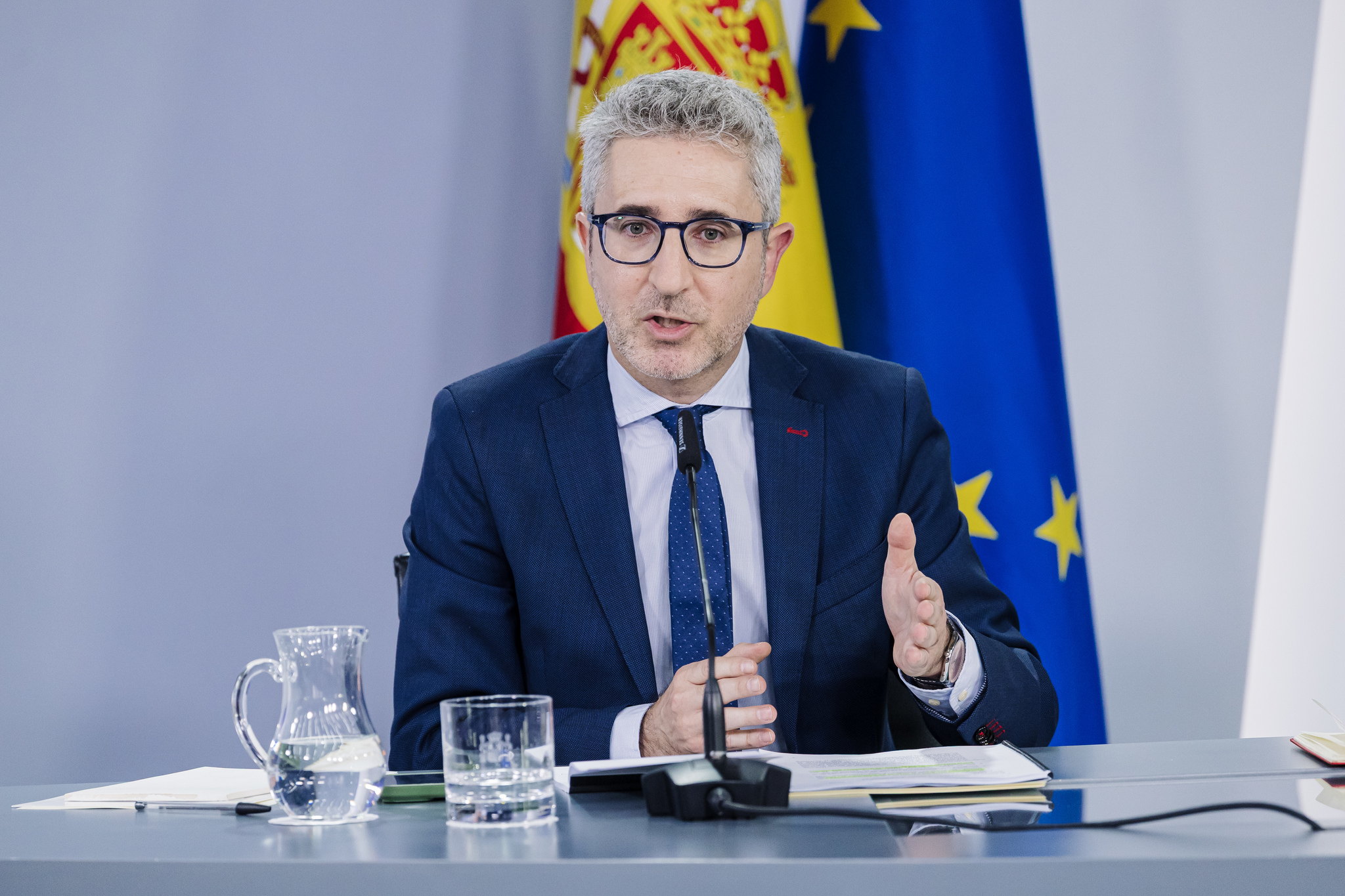 Hacienda desbloquea los fondos para CCAA y ayuntamientos de 2026 aprobando una financiación récord