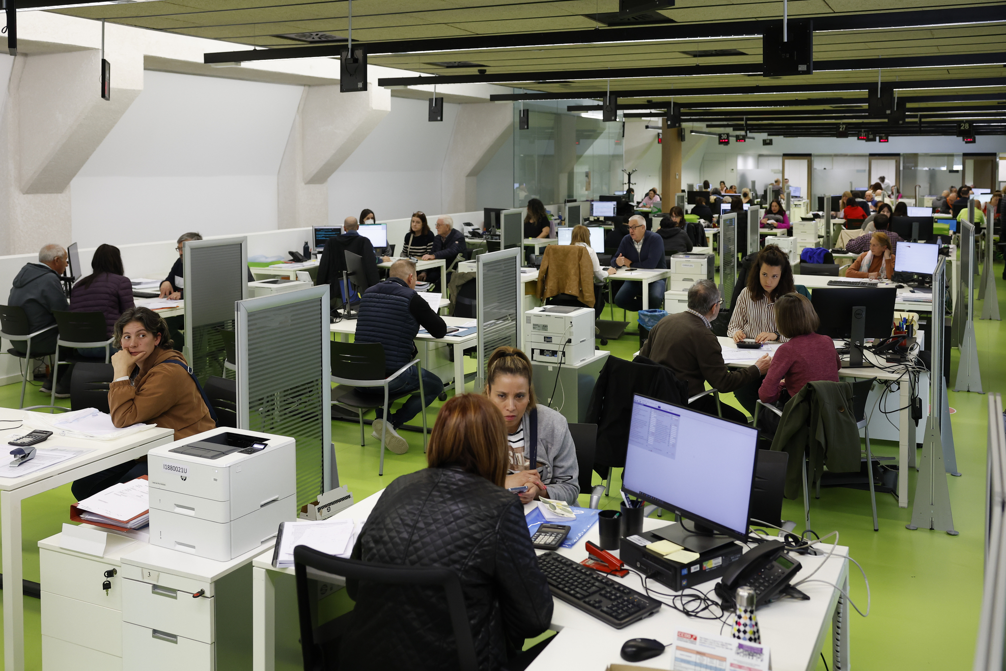Renta 2025: Cómo deducir una inversión en una empresa de nueva o reciente creación