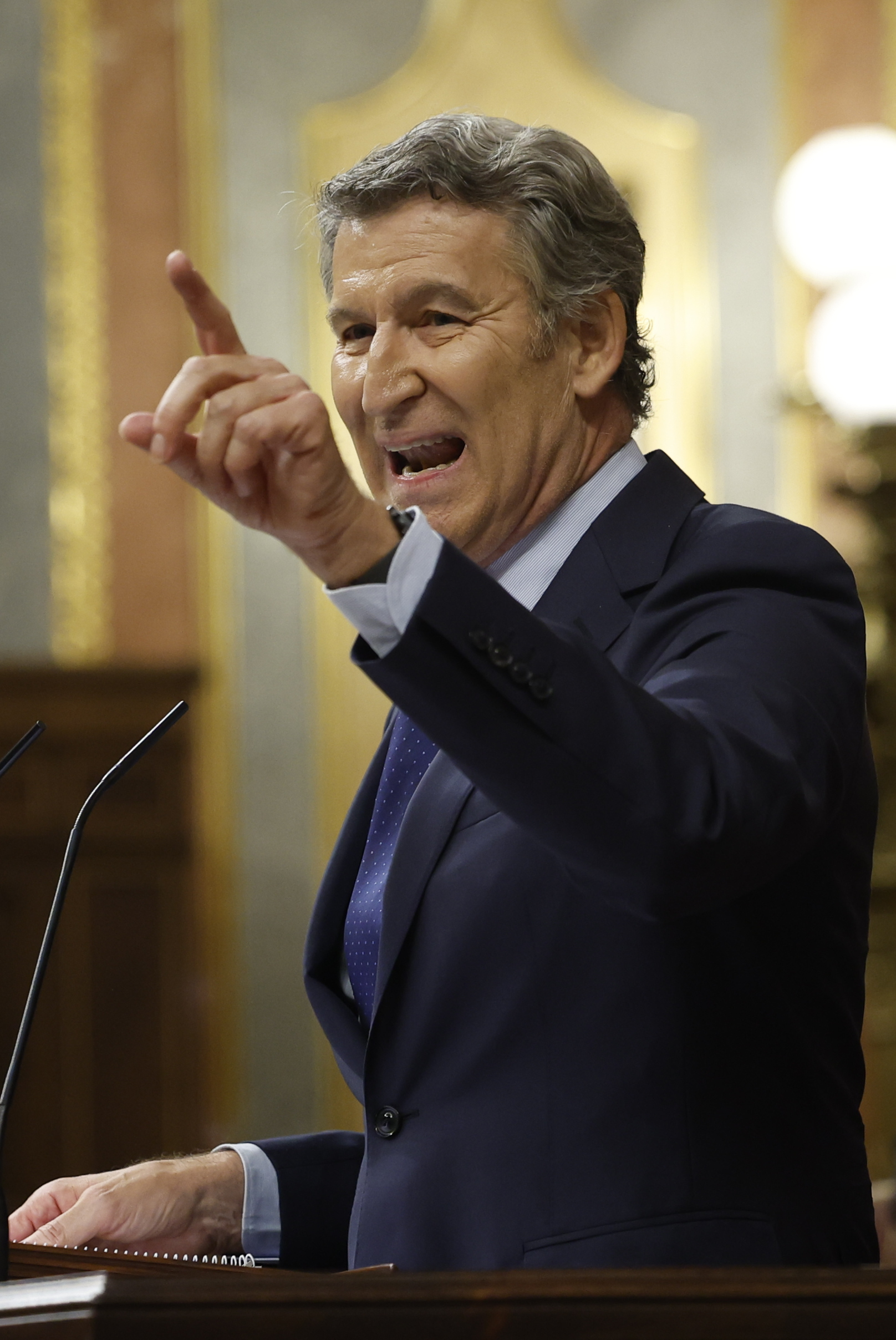 No es momento para una moción  de censura y menos instrumental