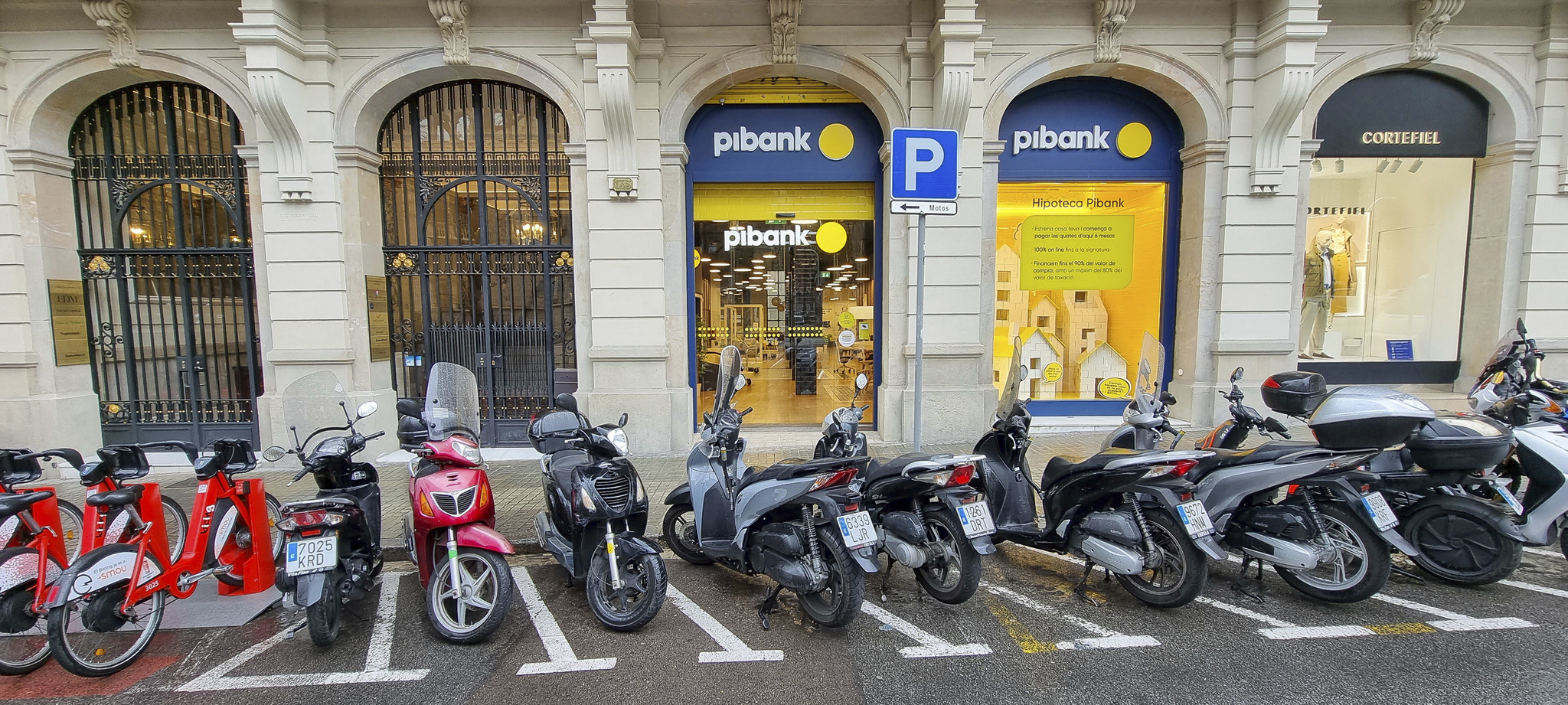 Pibank se adelanta al BCE y mejora sus depósitos y cuentas