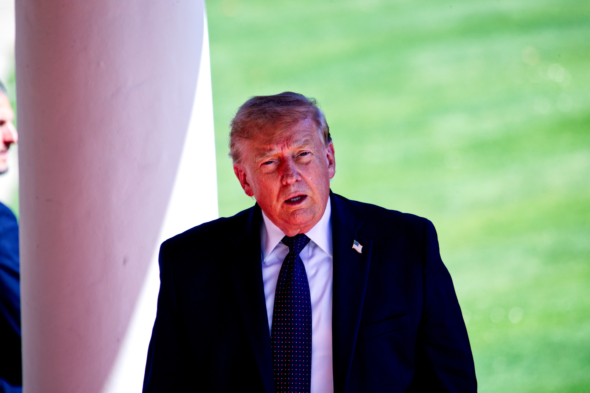 La Administración Trump considera crear un fondo de 300.000 millones de dólares para Irán si se mantiene el acuerdo