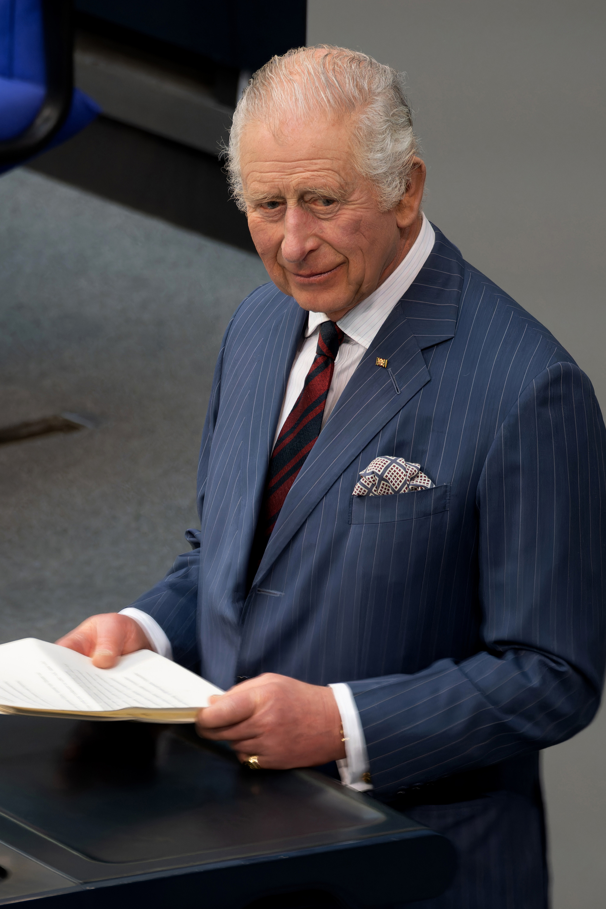 Carlos III será el primer rey británico en hacer pública su declaración de impuestos El rey Carlos III se convertirá en el primer monarca británico en hacer pública su declaración de impuestos para fomentar la transparencia en torno a las finanzas de la familia real, informó este sábado un portavoz del palacio de Buckingham. Leer