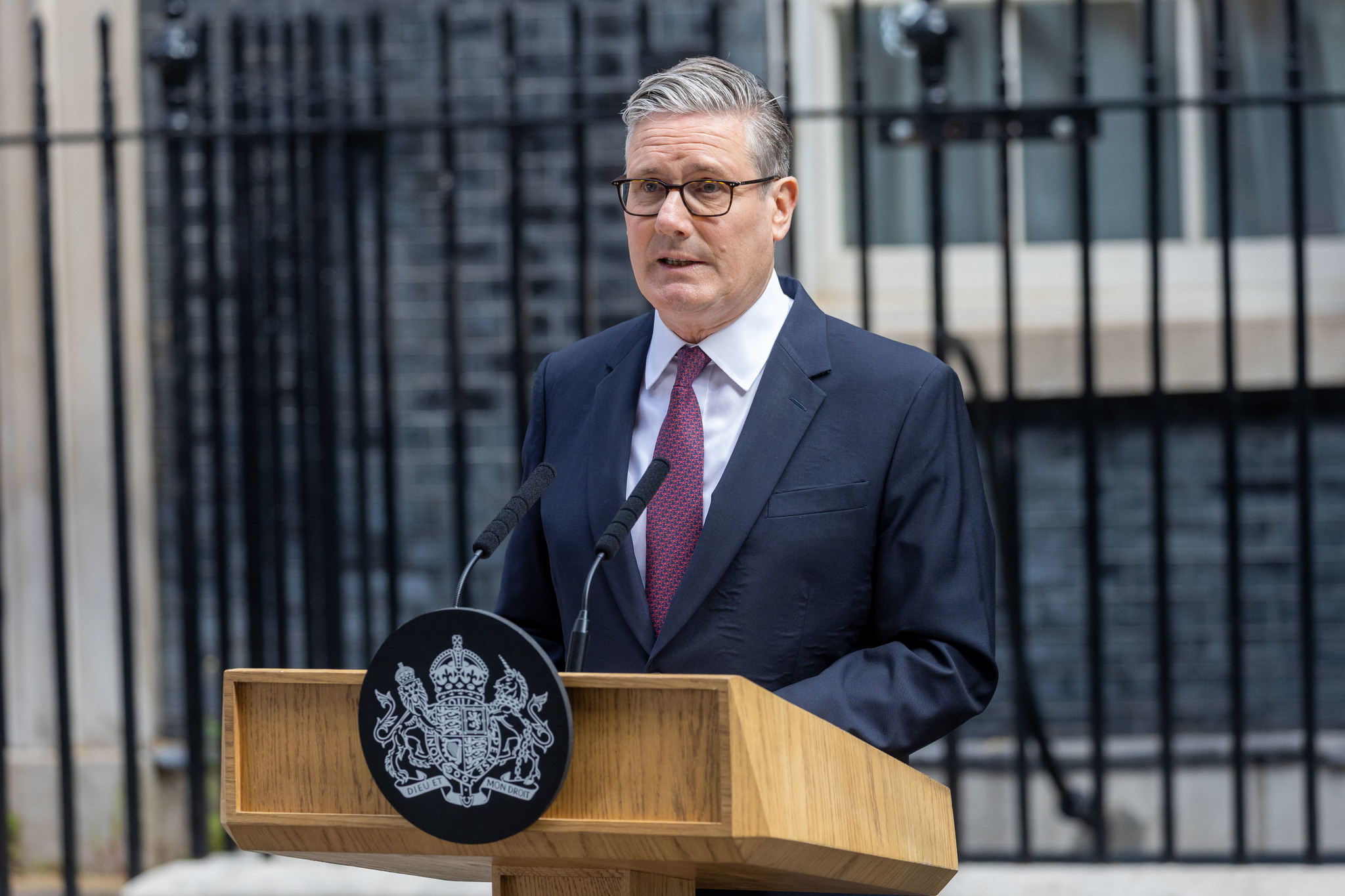 Starmer tampoco sobrevive al Brexit Al igual que Theresa May, Boris Johnson y Rishi Sunak, además de la efímera Truss, el premier laborista también ha sucumbido a la polarización pos-Brexit. Leer
