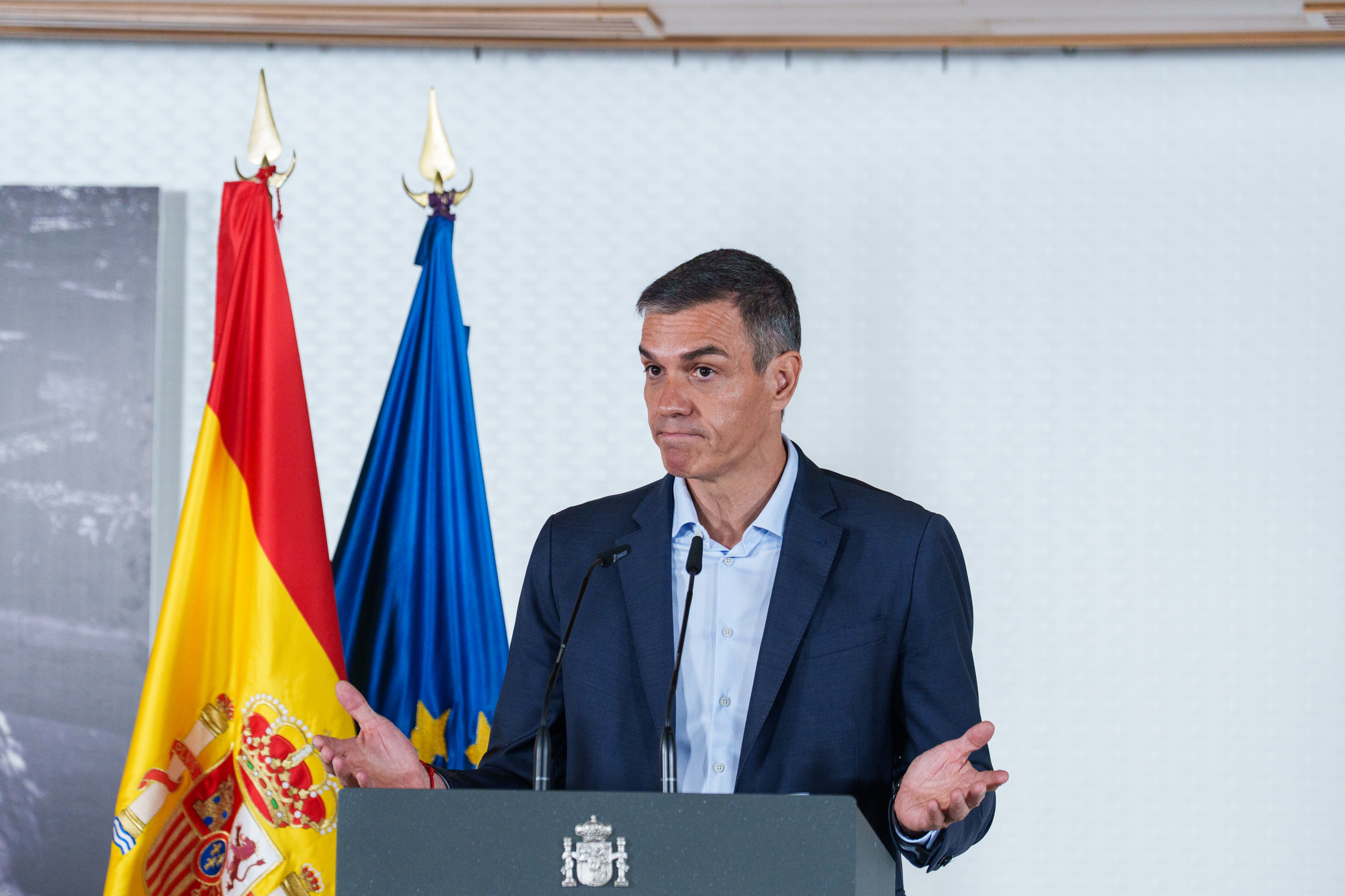 Sánchez busca apuntalar su continuidad con una inversión récord en dependencia
