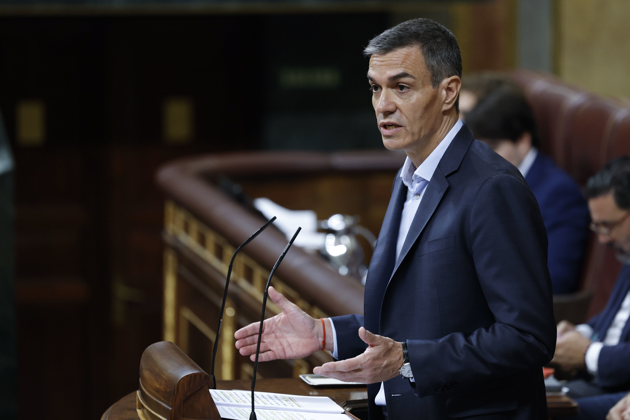 Sánchez niega conocer la corrupción del PSOE y califica de «acoso y derribo» el juicio a su esposa