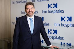 HM Hospitales espera facturar 900 millones este año tras crecer un 10 en 2025 HM Hospitales facturó 806,4 millones de euros en 2025, un 9,9 más. En este ejercicio prevé que los ingresos rocen los 900 millones. Leer