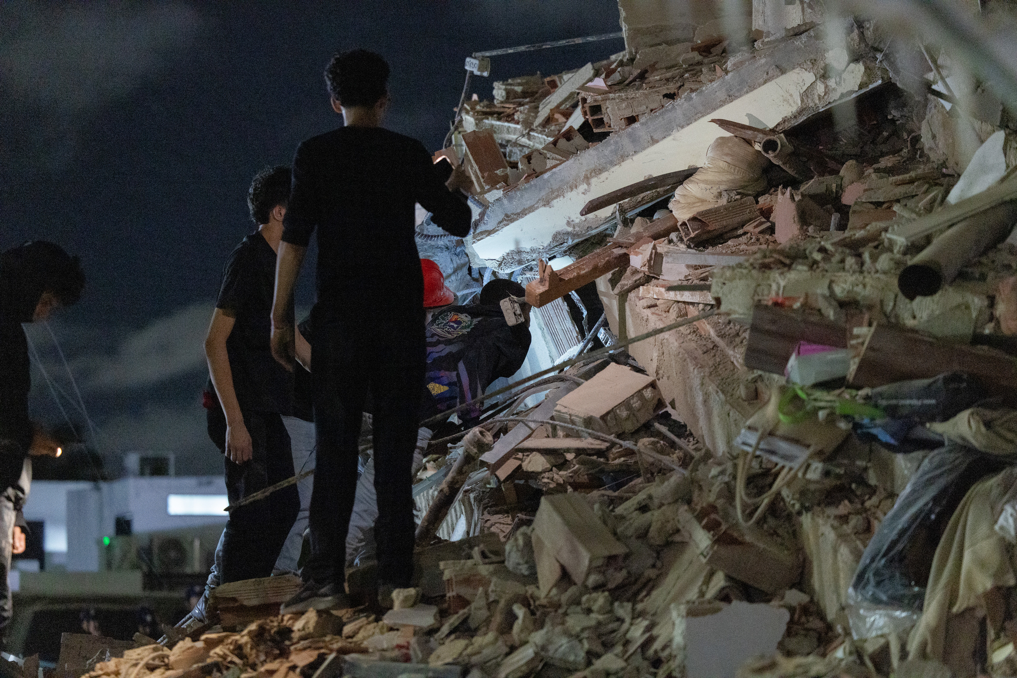 El Servicio Geológico de EEUU estima entre 10.000 y 100.000 muertos por los terremotos de Venezuela