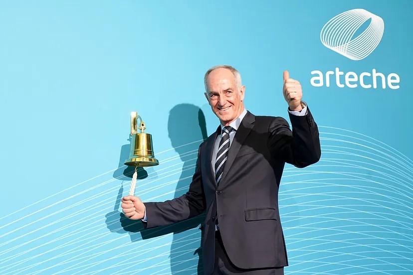 Arteche aumenta un 1,77 su capital social Capta 100 millones de euros mediante en una operación que ha incluido la emisión de un millón nuevas acciones y la reducción proporcional de la participación de todos sus accionistas de referencia. Leer