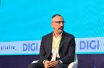 Digi decide la semana que viene si sale a Bolsa en julio