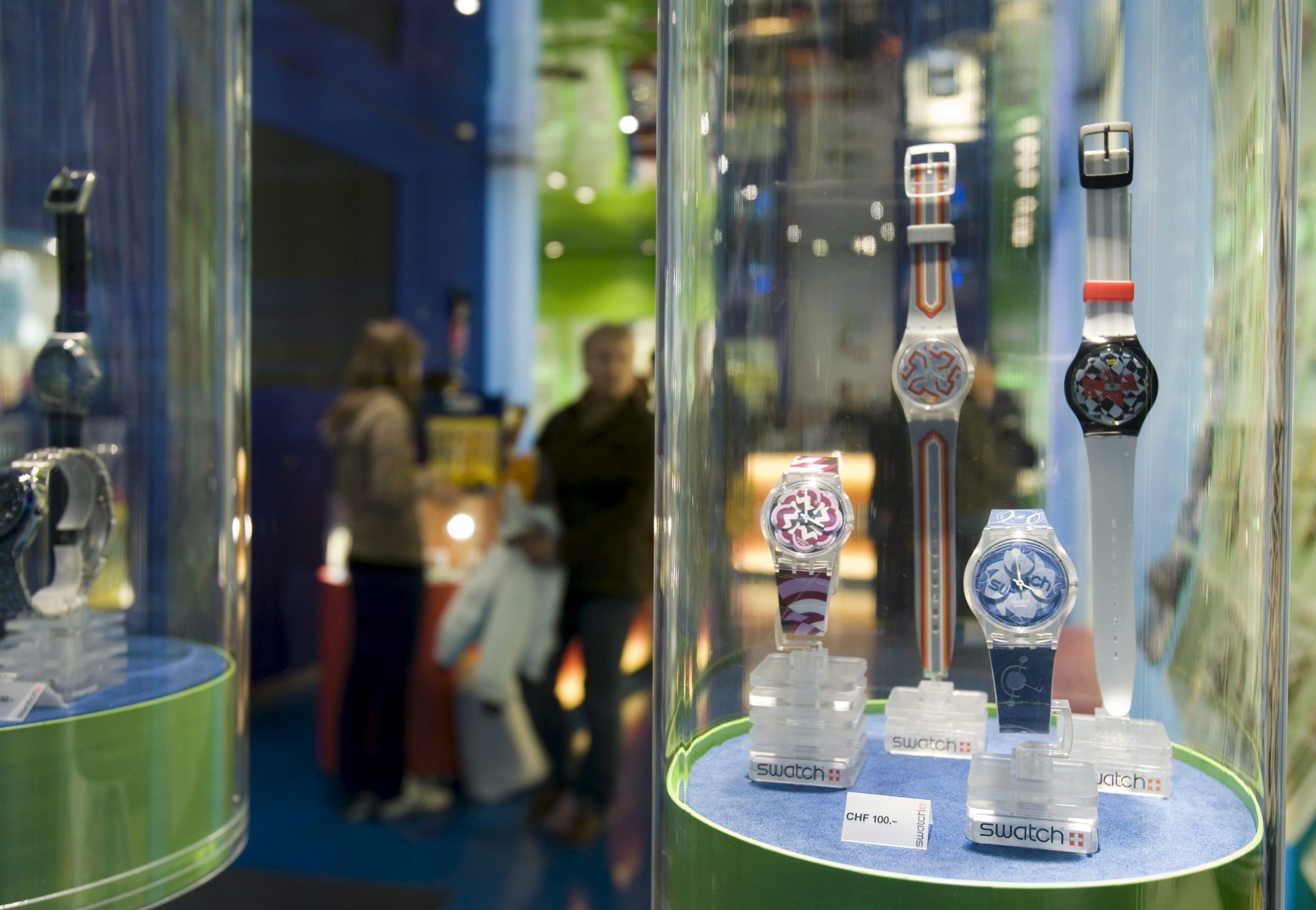 Swatch exige 170 millones de dólares a Samsung por la clonación digital de sus relojes El fabricante de relojes suizo acusa al grupo tecnológico de apropiación a gran escala de diseños de lujo en una demanda en Londres. Leer