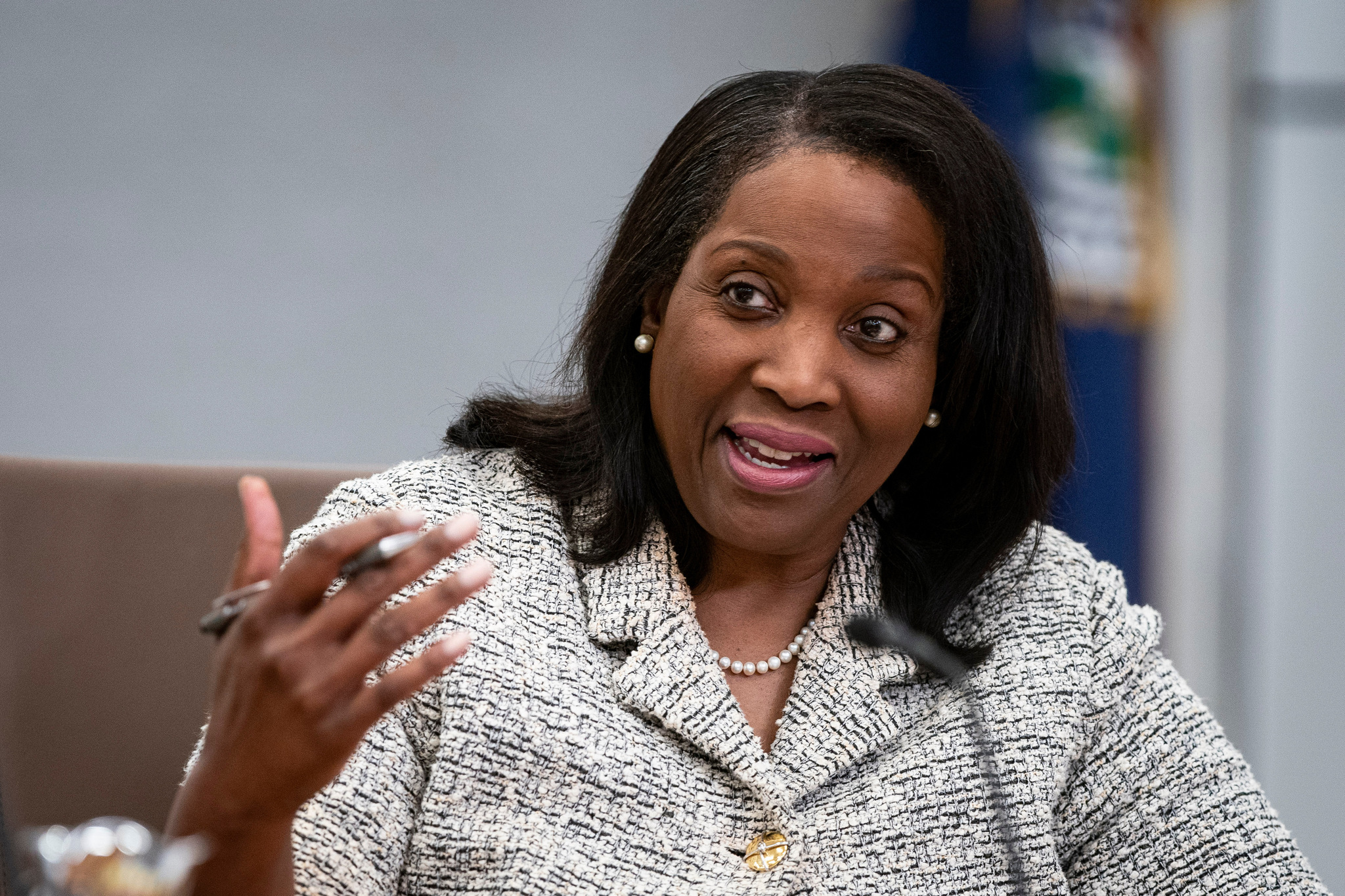 El Supremo de EEUU rechaza la destitución de la gobernadora de la Reserva Federal Lisa Cook