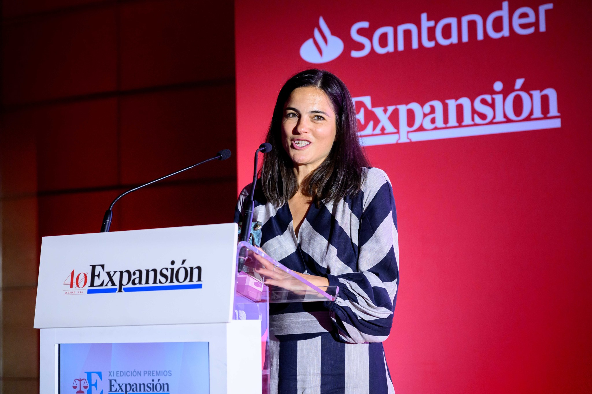 Carolina Albuerne, socia de Uría Menéndez, gana el premio a Mejor Abogado del Año