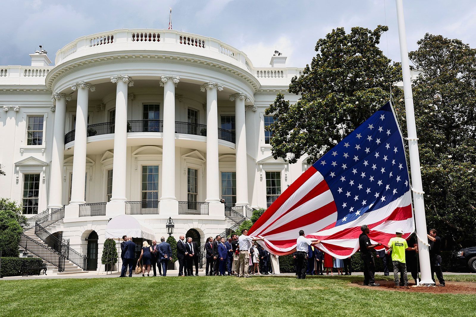La Casa Blanca acelera los planes para establecer estándares para los modelos de IA