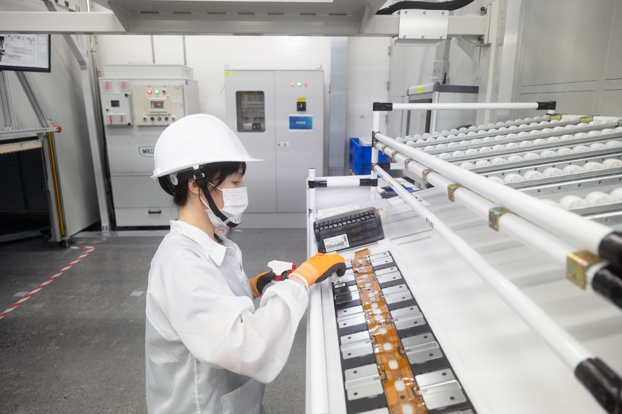 Las ventas de Foxconn crecen un 34,9% en el primer semestre gracias a la IA