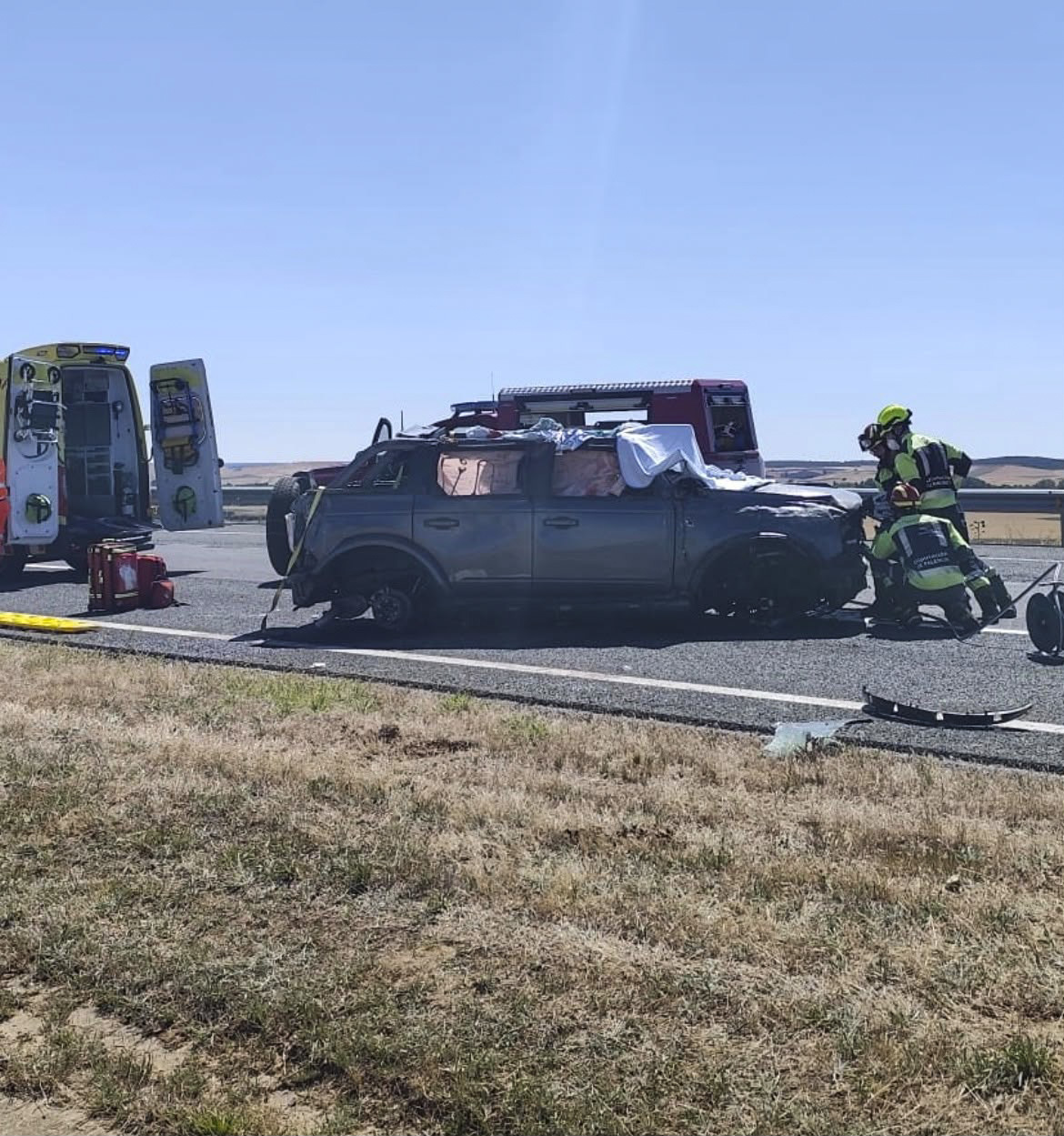 El director general de Bodega Dehesa de los Canónigos, su mujer y dos de sus hijos fallecen en un accidente en Palencia