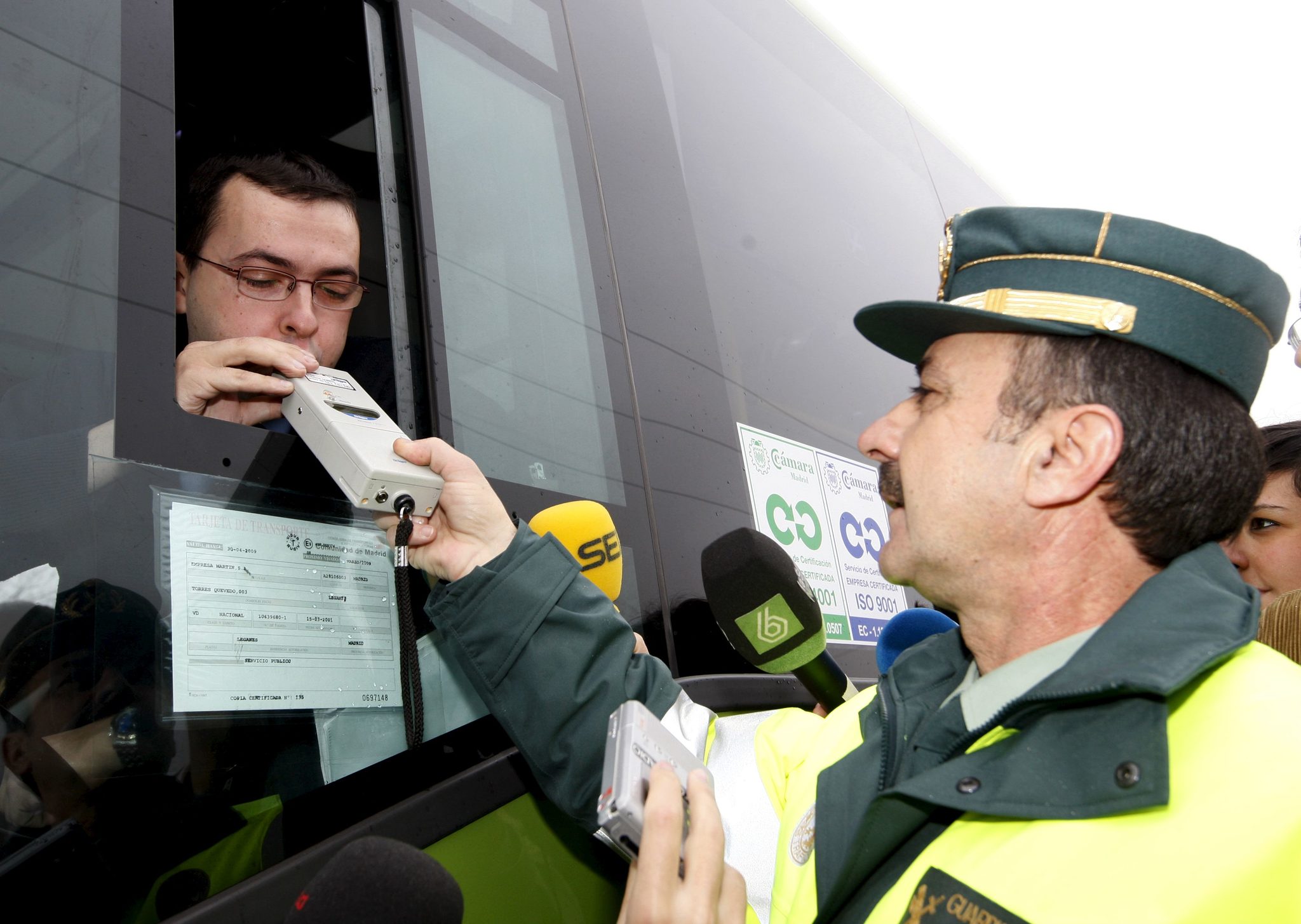 Multado con 1.000 euros por negarse a realizar la prueba de alcoholemia