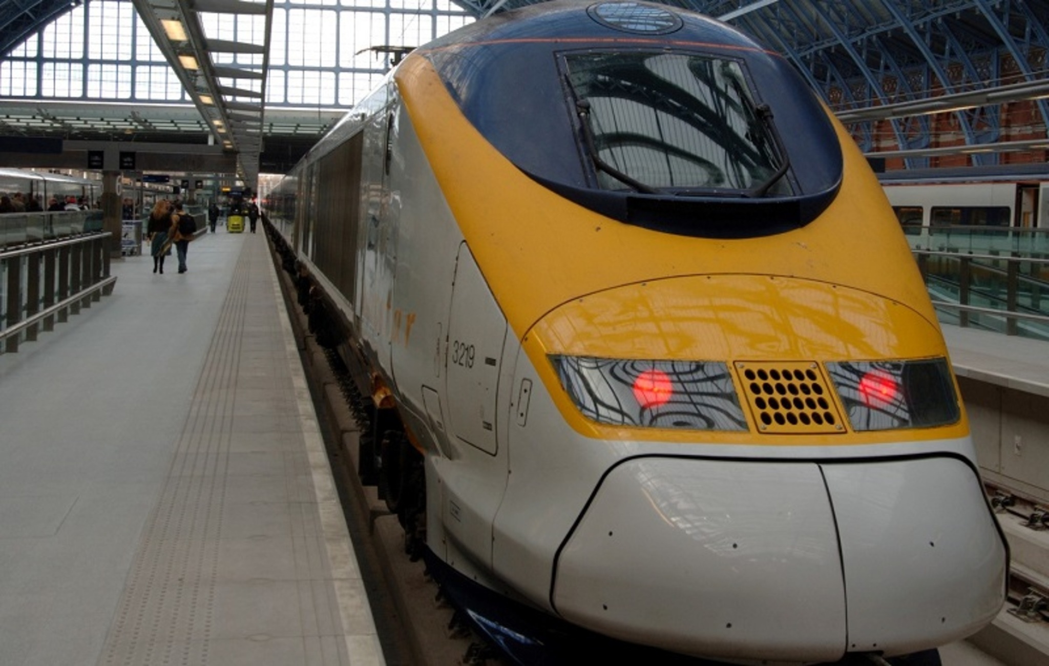 Eurostar encarga trenes que puedan soportar los veranos saudíes de 55 °C