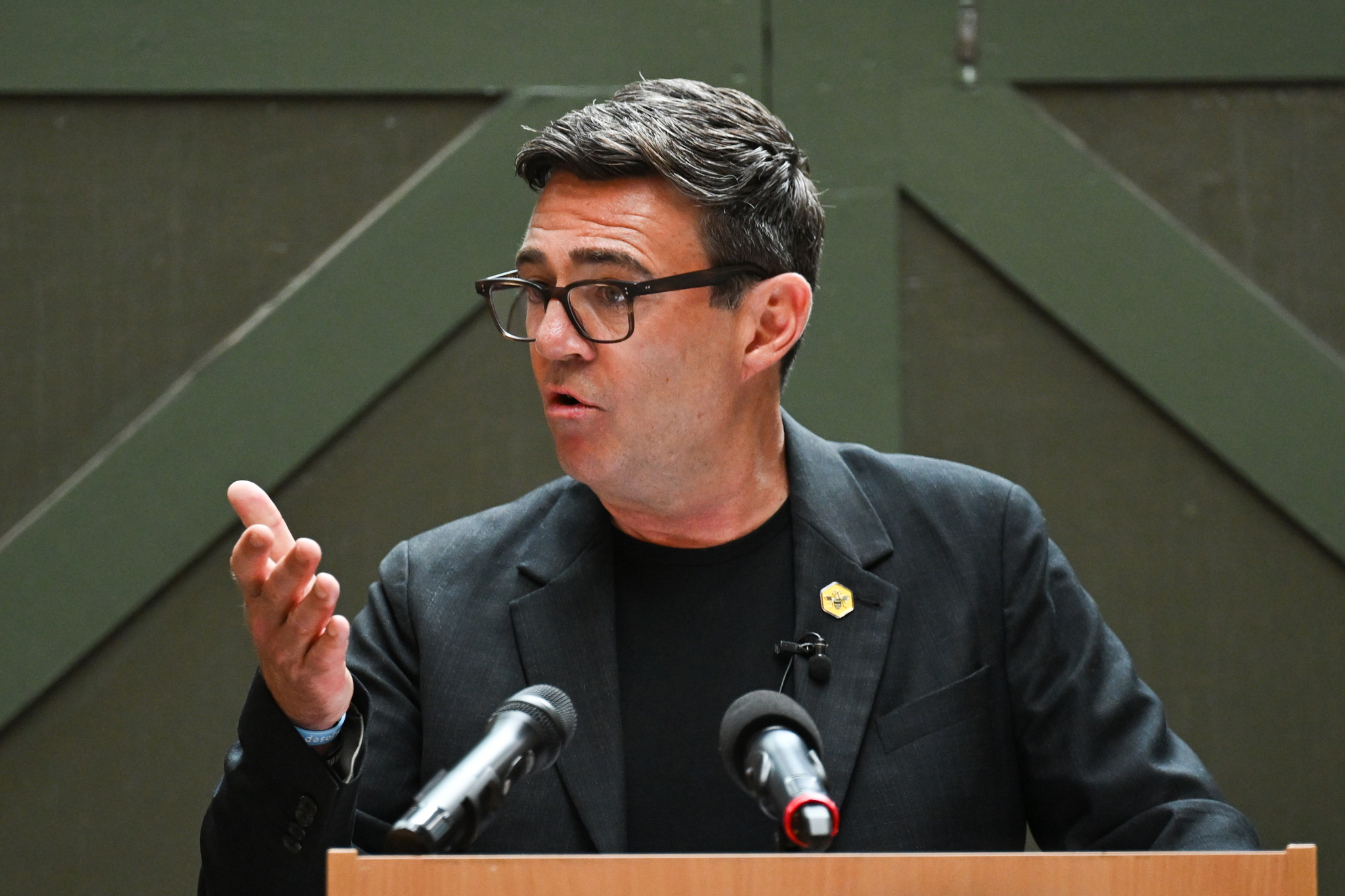 El ascenso de Burnham da oxígeno al laborismo y altera la política inglesa