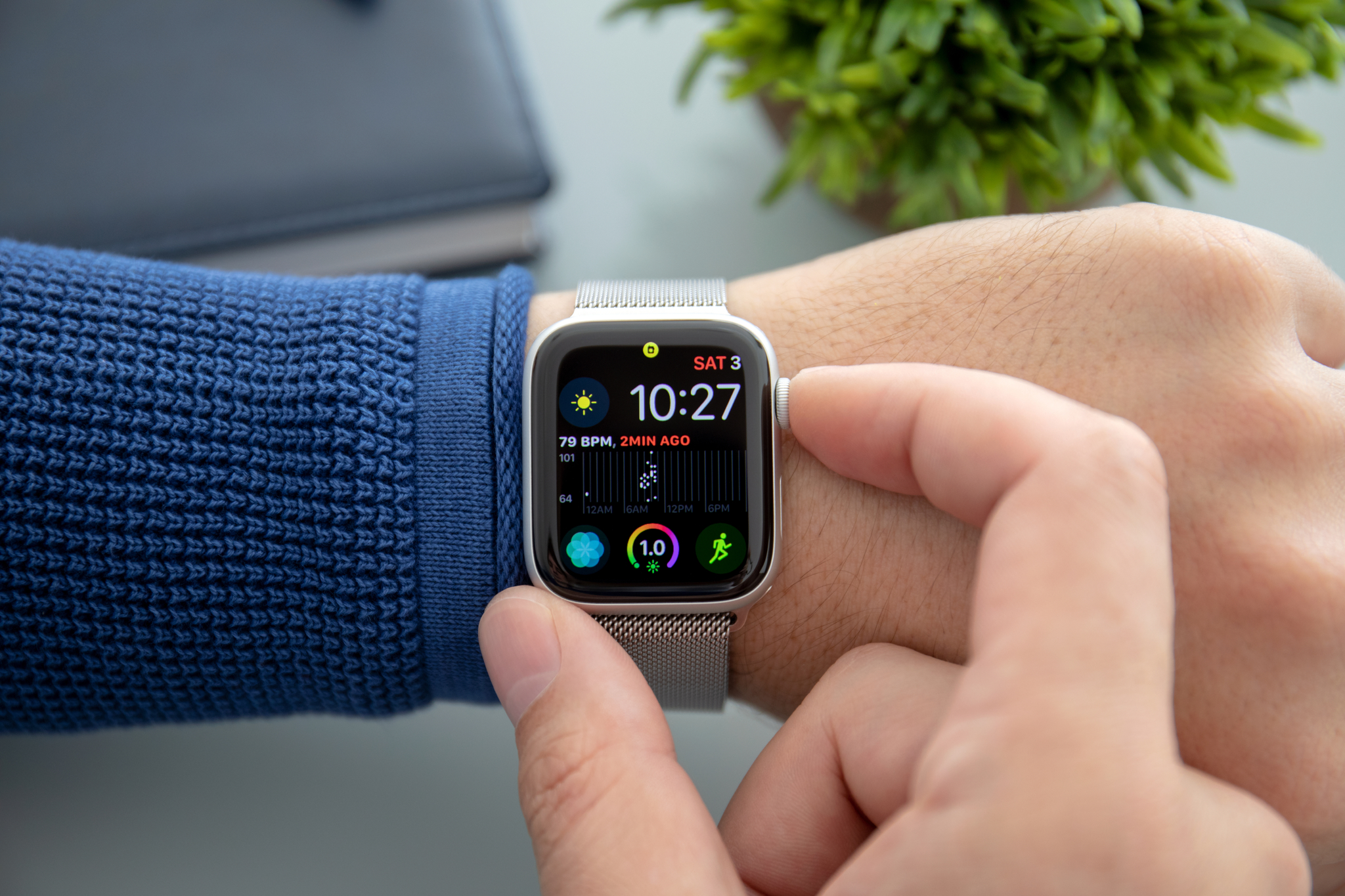Los smartwatches han devuelto la esencia de los relojes cuadrados analógicos