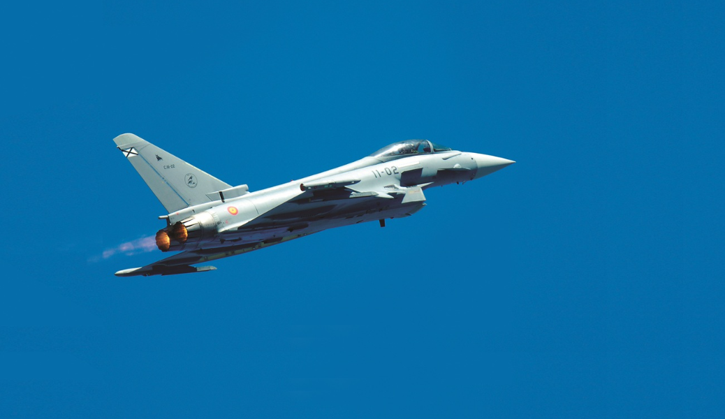 Indra, Thales, Leonardo y Hensoldt harán interoperables los cazas europeos Las cuatro empresas forman parte del consorcio EuroMIDS SAS, que acaba de firmar un nuevo contrato con la OCCAR para mejorar las comunicaciones de este tipo de aeronaves de combate. Leer